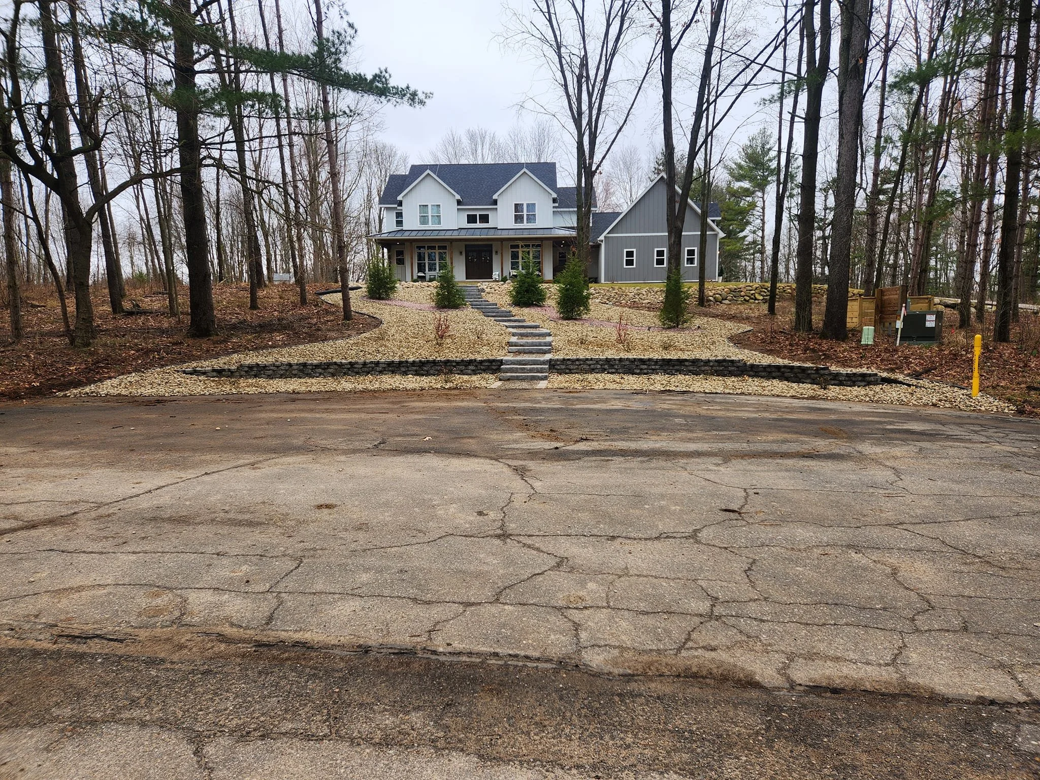 christians hill 3.jpg