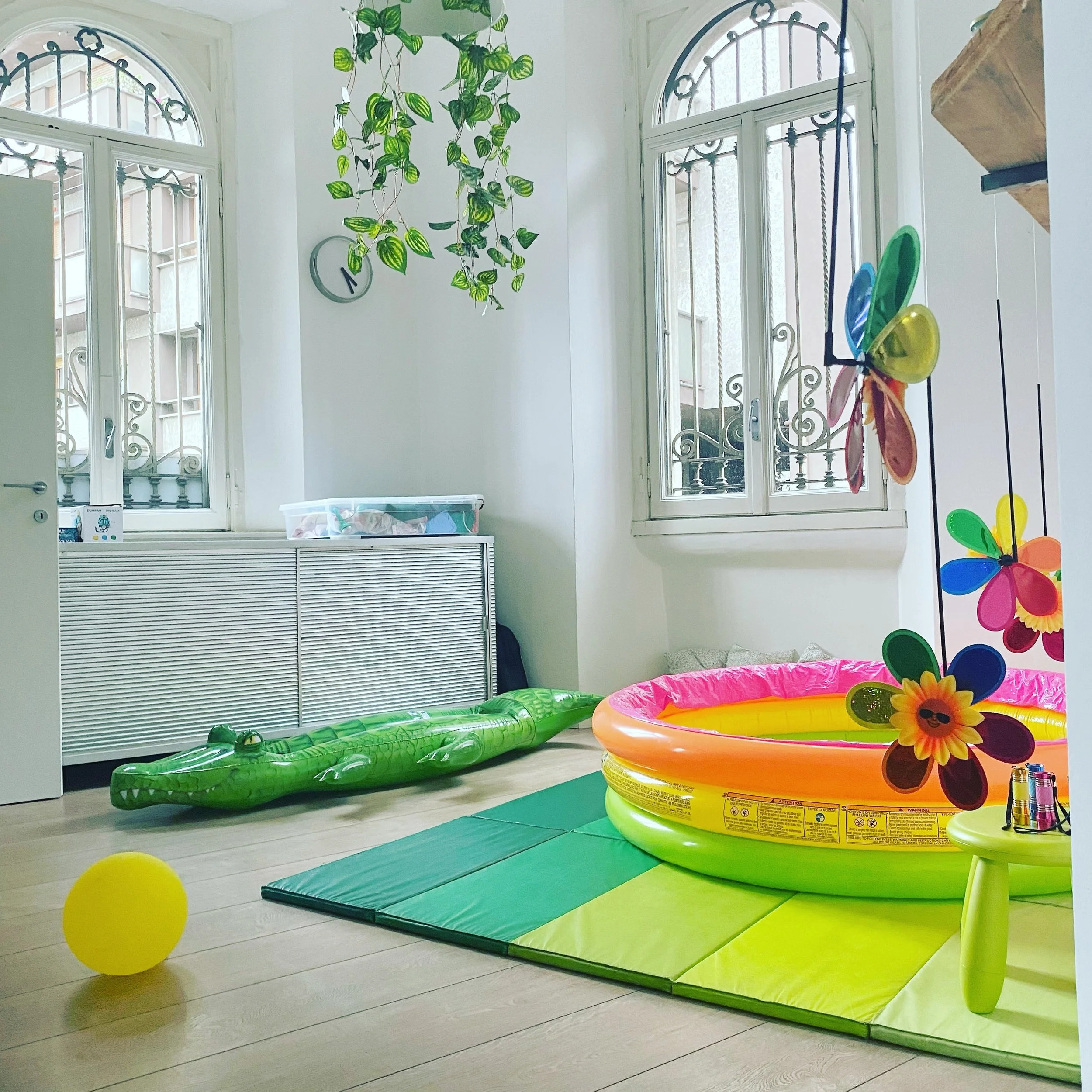 ☀️QBABY GREEN SUMMER 🌈
ultimi posti disponibili fino al 30 agosto
Bambini 12/48 mesi

🍃 COS&rsquo;&egrave; LA SOSTENIBILIT&Agrave; AMBIENTALE? 🍃

La sostenibilit&agrave; ambientale passa attraverso delle piccole azioni, come la raccolta differenzi