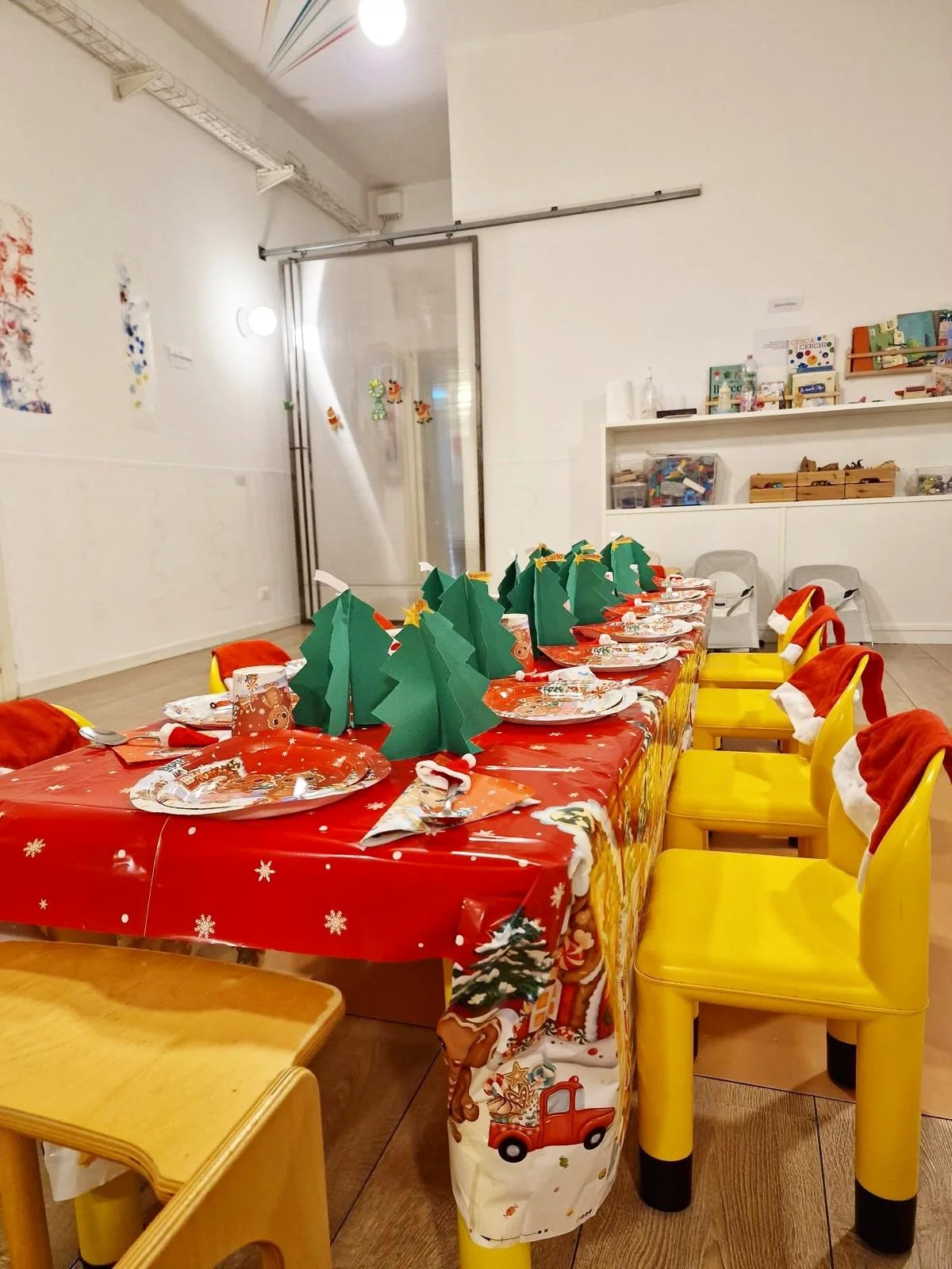 Aria di Natale al Qbaby 🎅🎄🌟 
-8 giorni!

I nostri Qbabies sono pronti a festeggiare con una pranzo speciale 😋✨

#qbaby #qbabymilano #natale #qfmilano