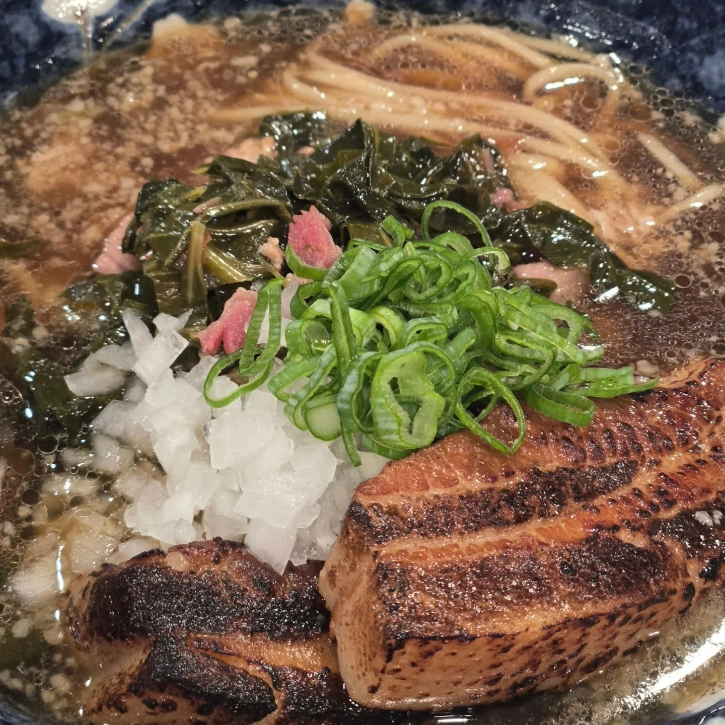 Southern Shoyu gracing this week's menu!

We got slow cooked collard greens!
We got beer braised pork belly!
Handmade noodlz??? DUH!

U already know what 2 do

Food starts at 7 @cuttyselliotboroughbar 

 CYA IN DA CUTT NRDZ

🔥🍜🤙🏼👹🤙🏼🍜🔥