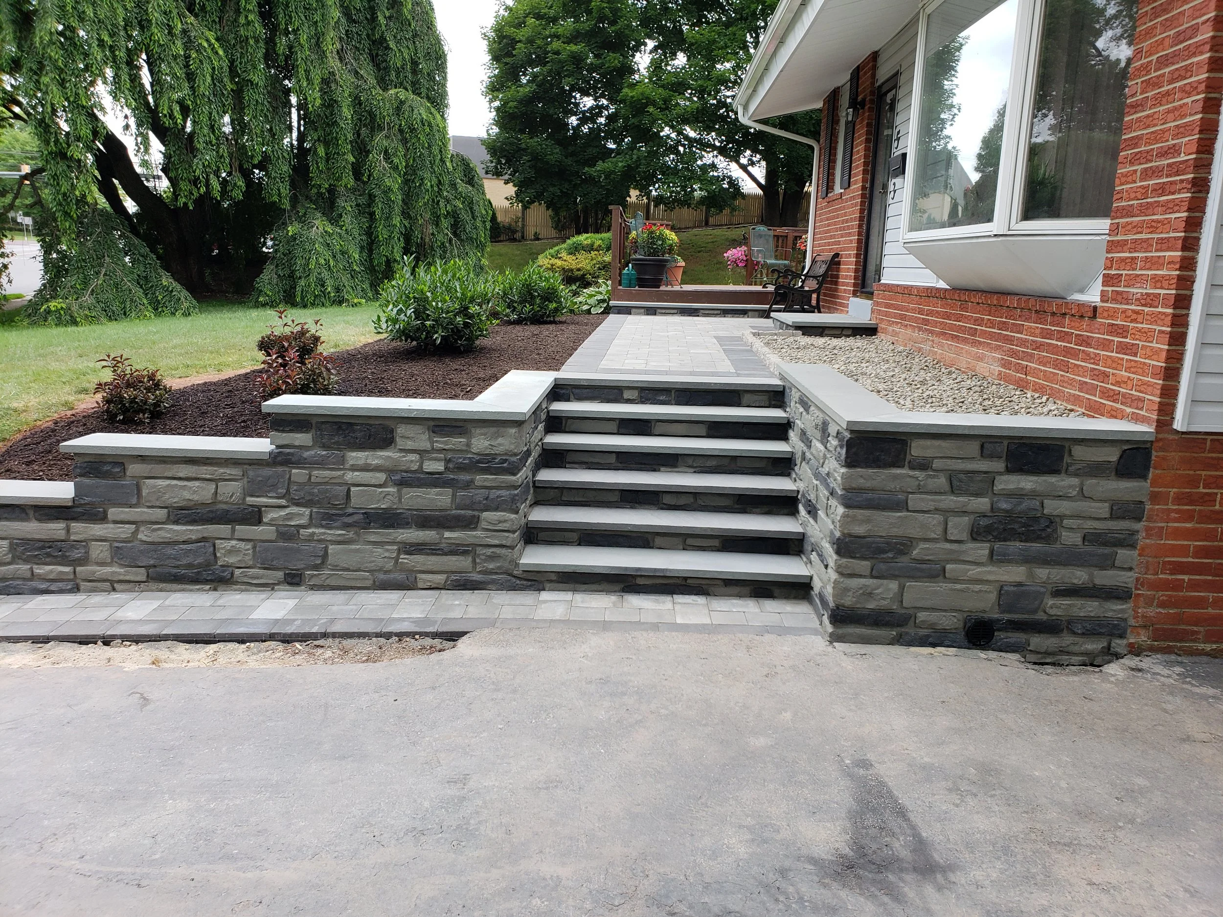 Clifrock & steps .jpg