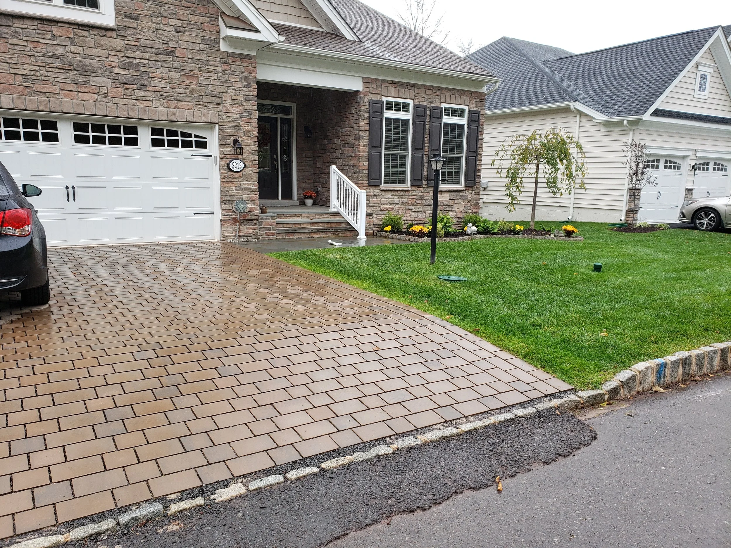 paver driveway.jpg