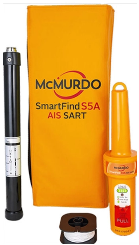 McMurdo SmartFind S5A AIS SART med oppbevaringsveske og monteringsutstyr.