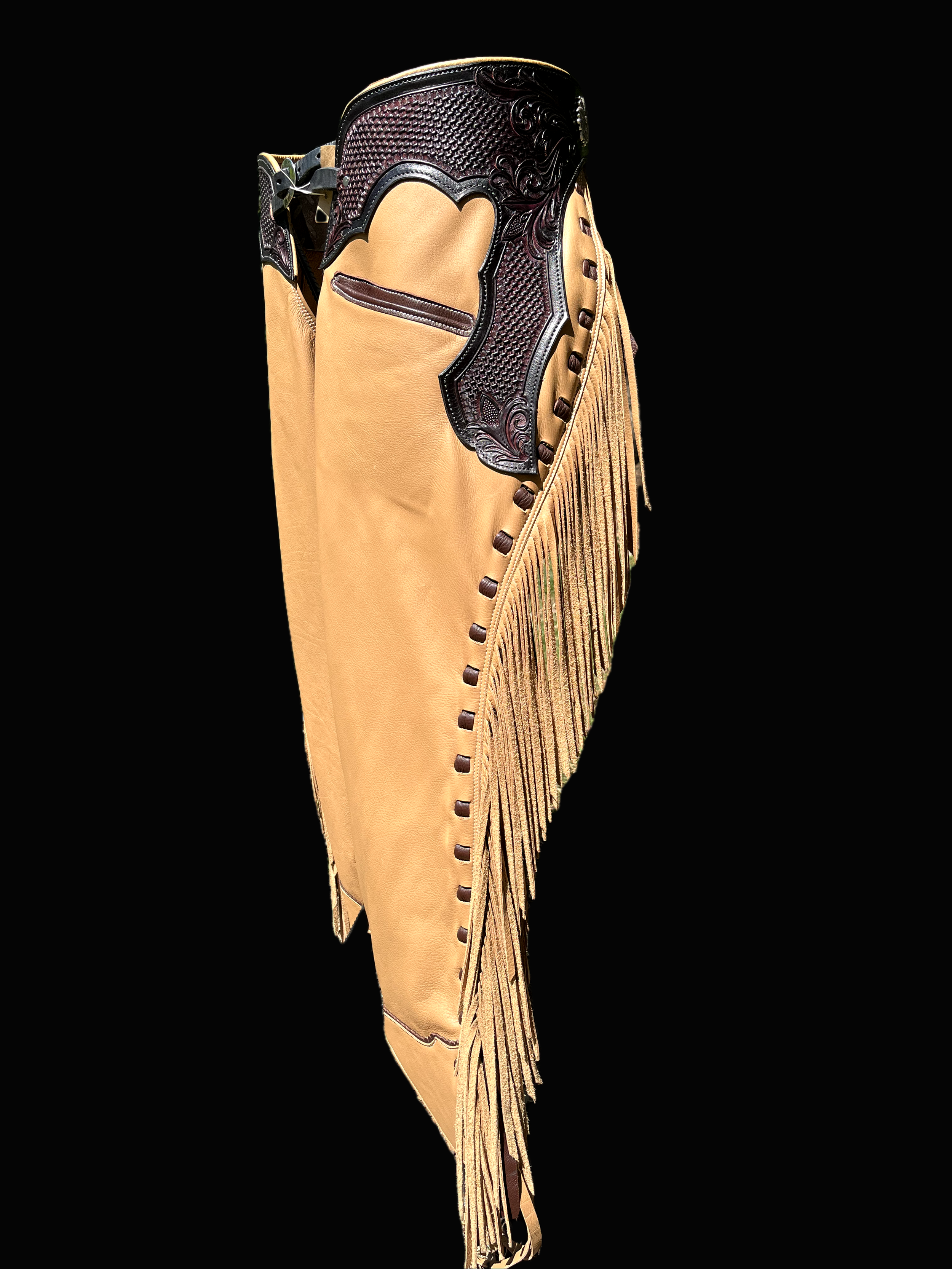 Tan Shotguns Med.png