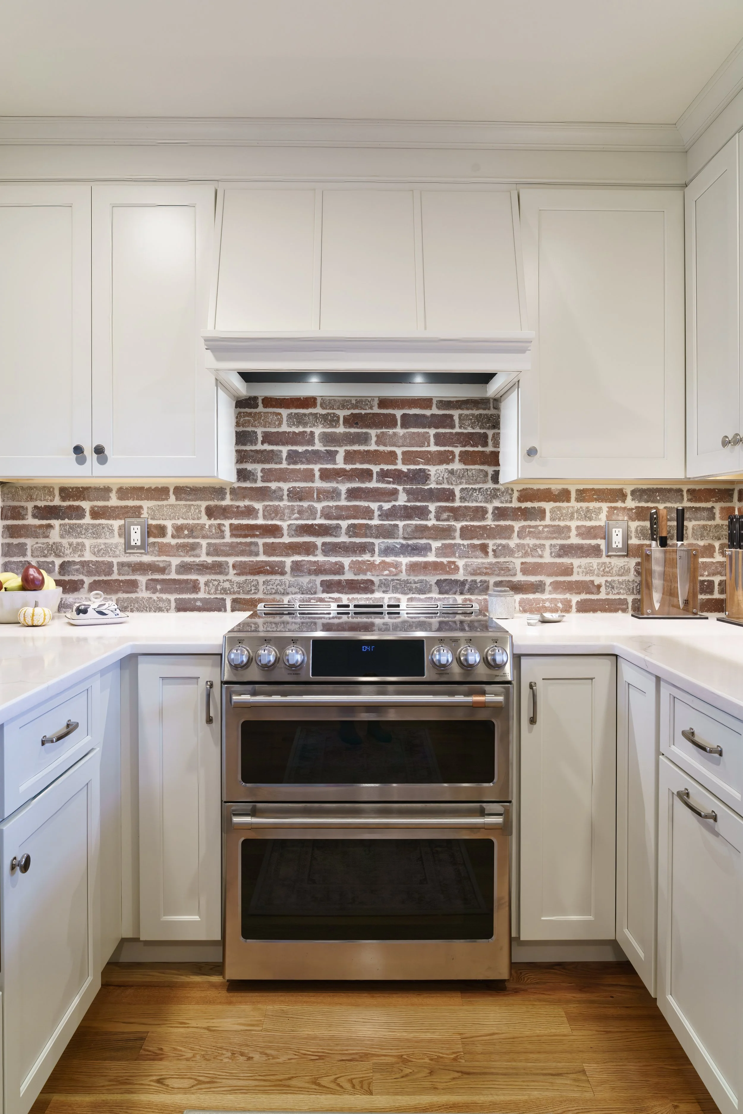 Timeless Farmhouse Kitchen Remodel by Brattesani Designs project photo 8