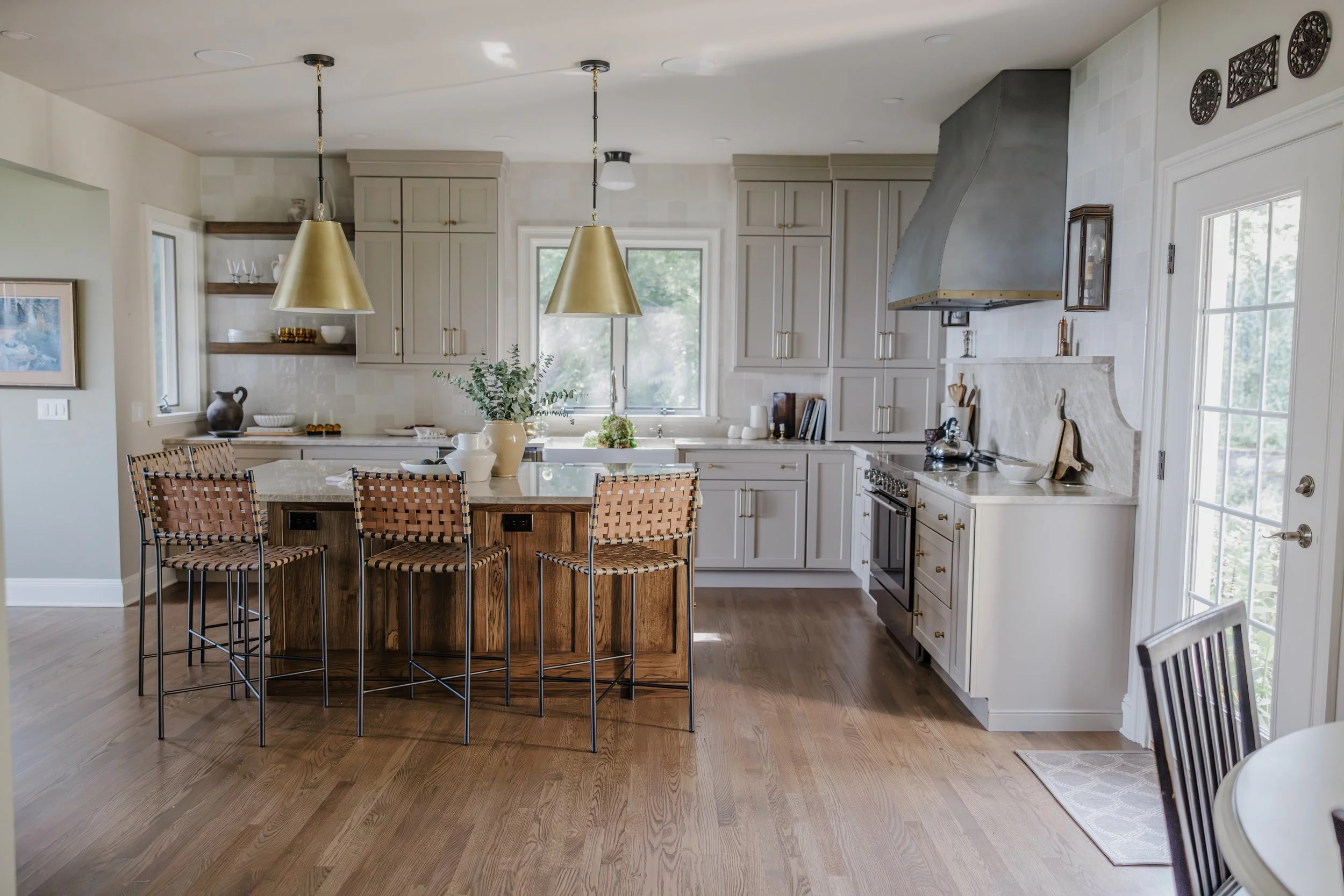 Warm Transitional Kitchen Kitchen Remodel by Brattesani Designs project photo