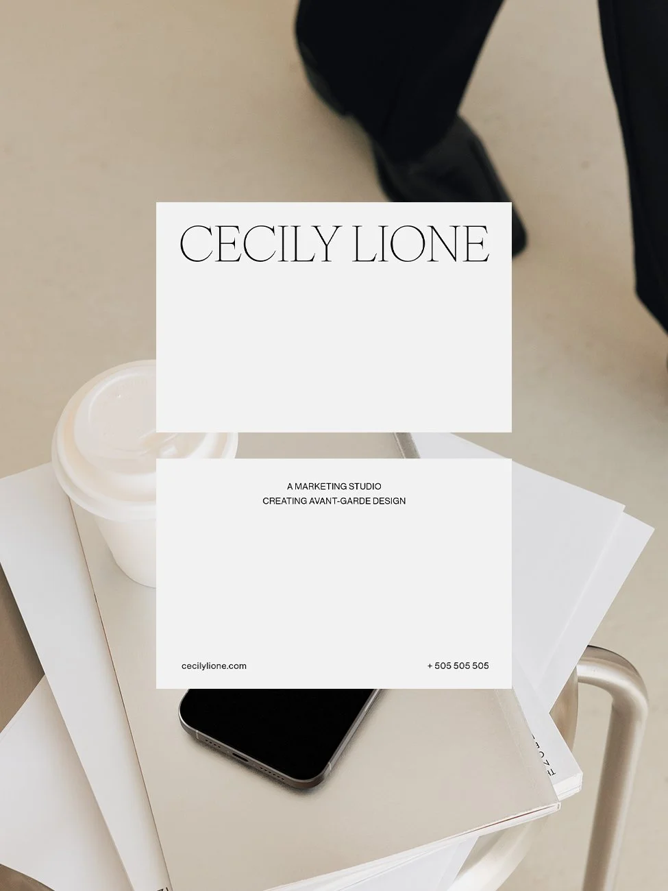 The Cecily luxury business card template.