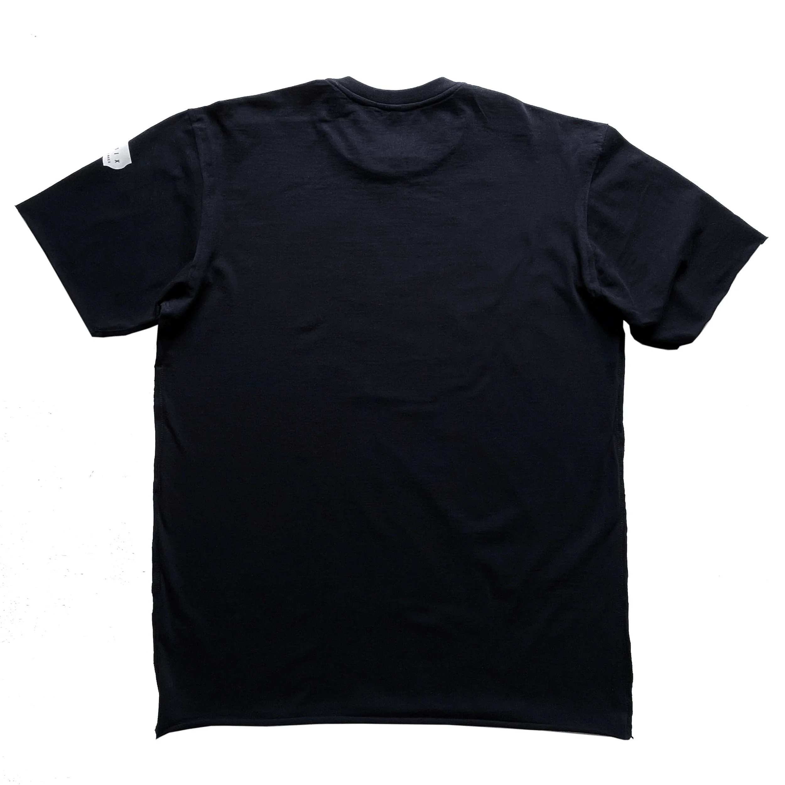 t-shirt_oversizeblack_rabbits01b.jpg