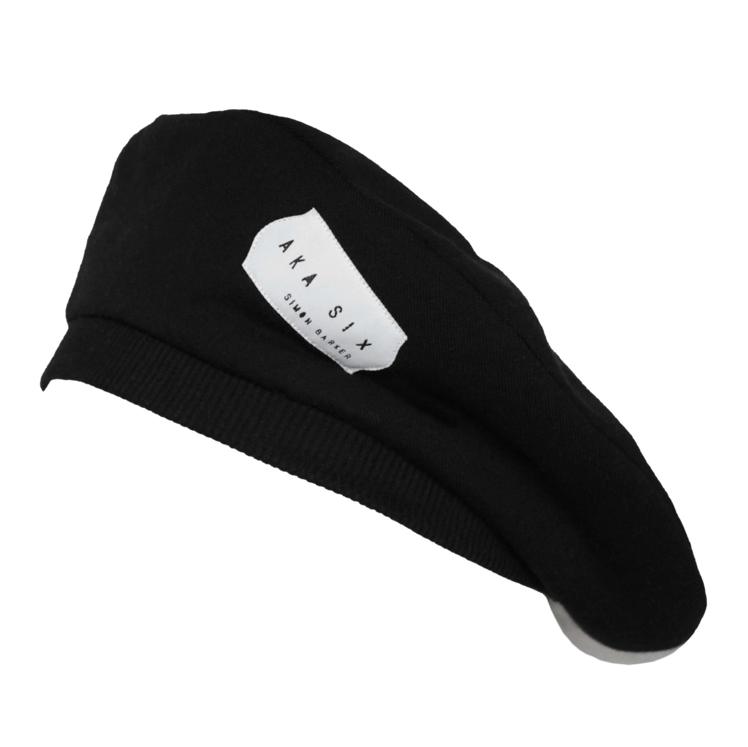 jump_beret_halfnhalf_00b.jpg