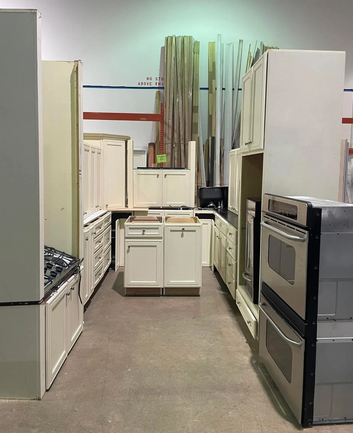 Kitchen cabinet set $2500 - about 28&rsquo; of base cabinets, includes appliances, sink, faucet at no additional charge.