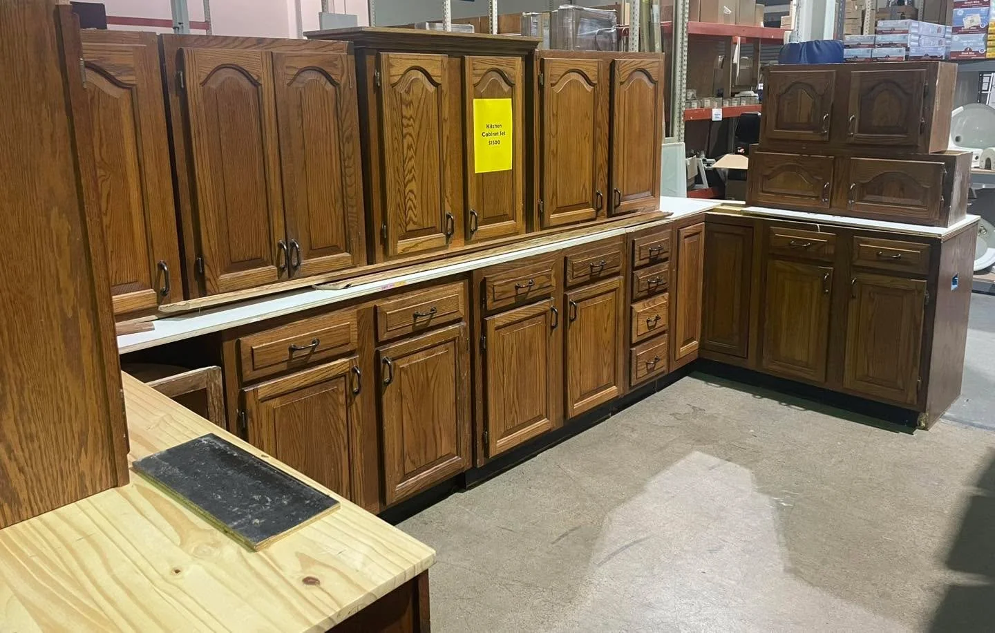Kitchen cabinet set $1500