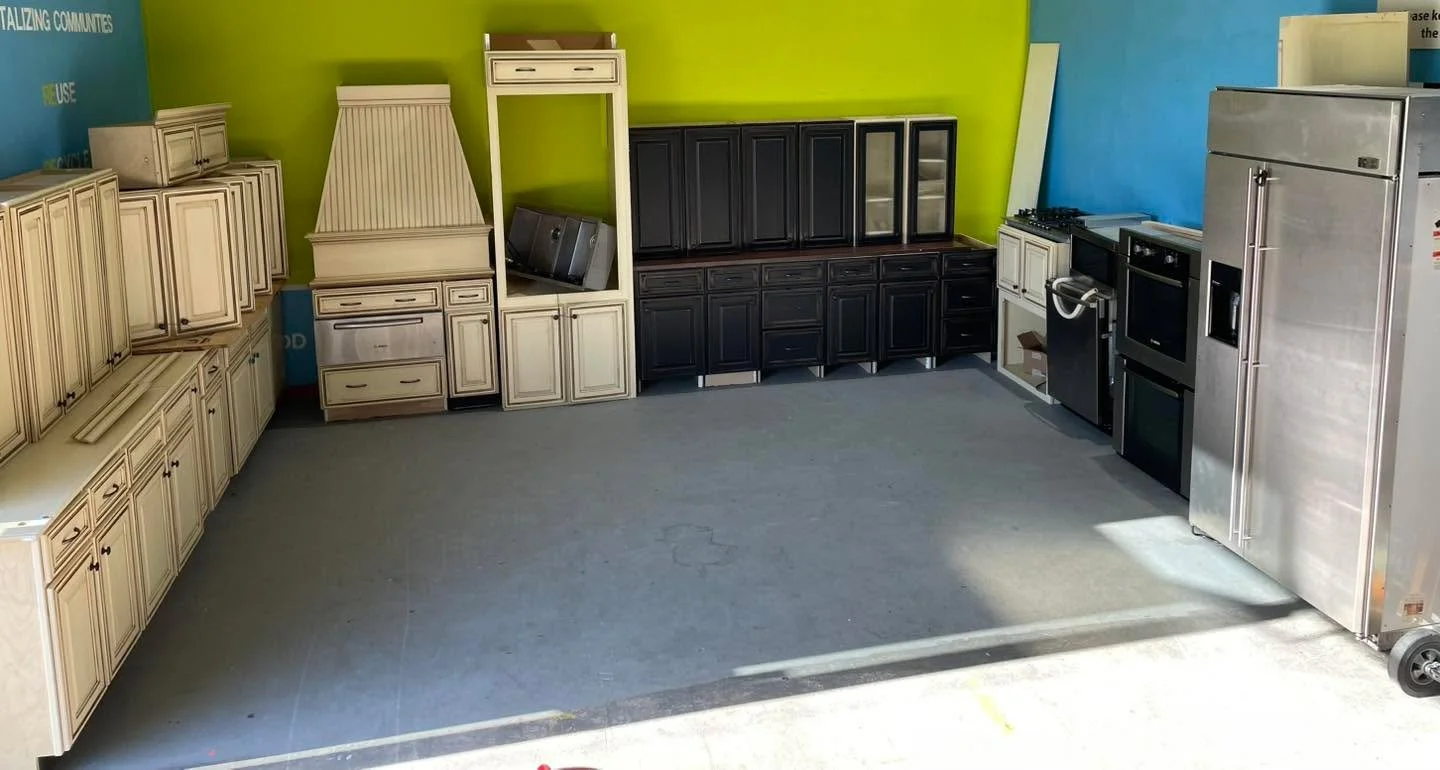 Kitchen cabinet set $5000 - includes about 25&rsquo; of black and cream colored cabinets, also includes double oven, microwave, cooktop, dishwasher, fridge at no additional charge. Not sold separately.