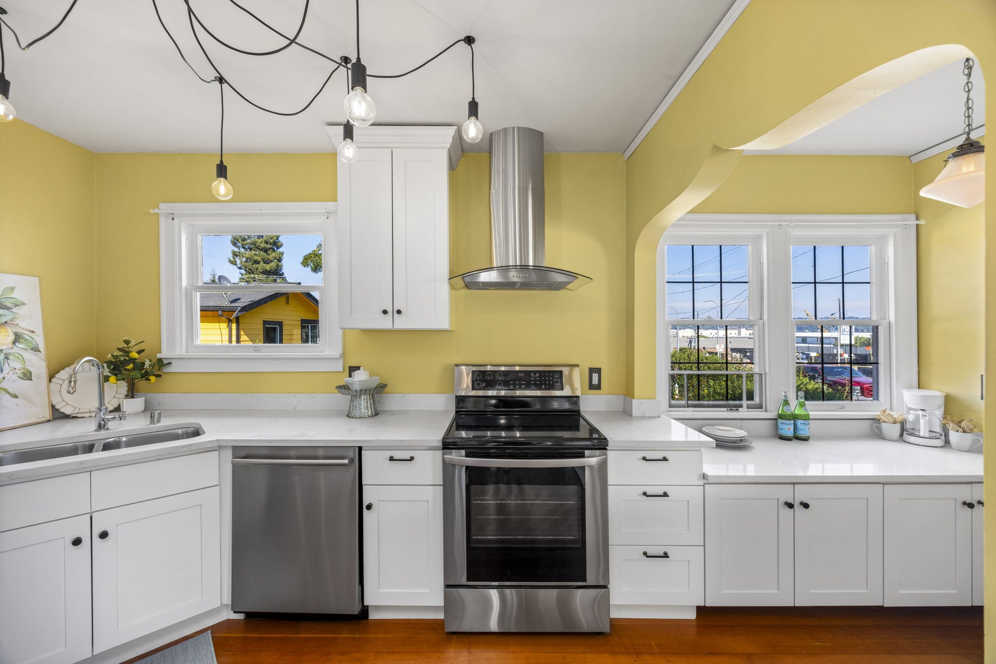 14-web-or-mls-1216-burwell-st.jpg