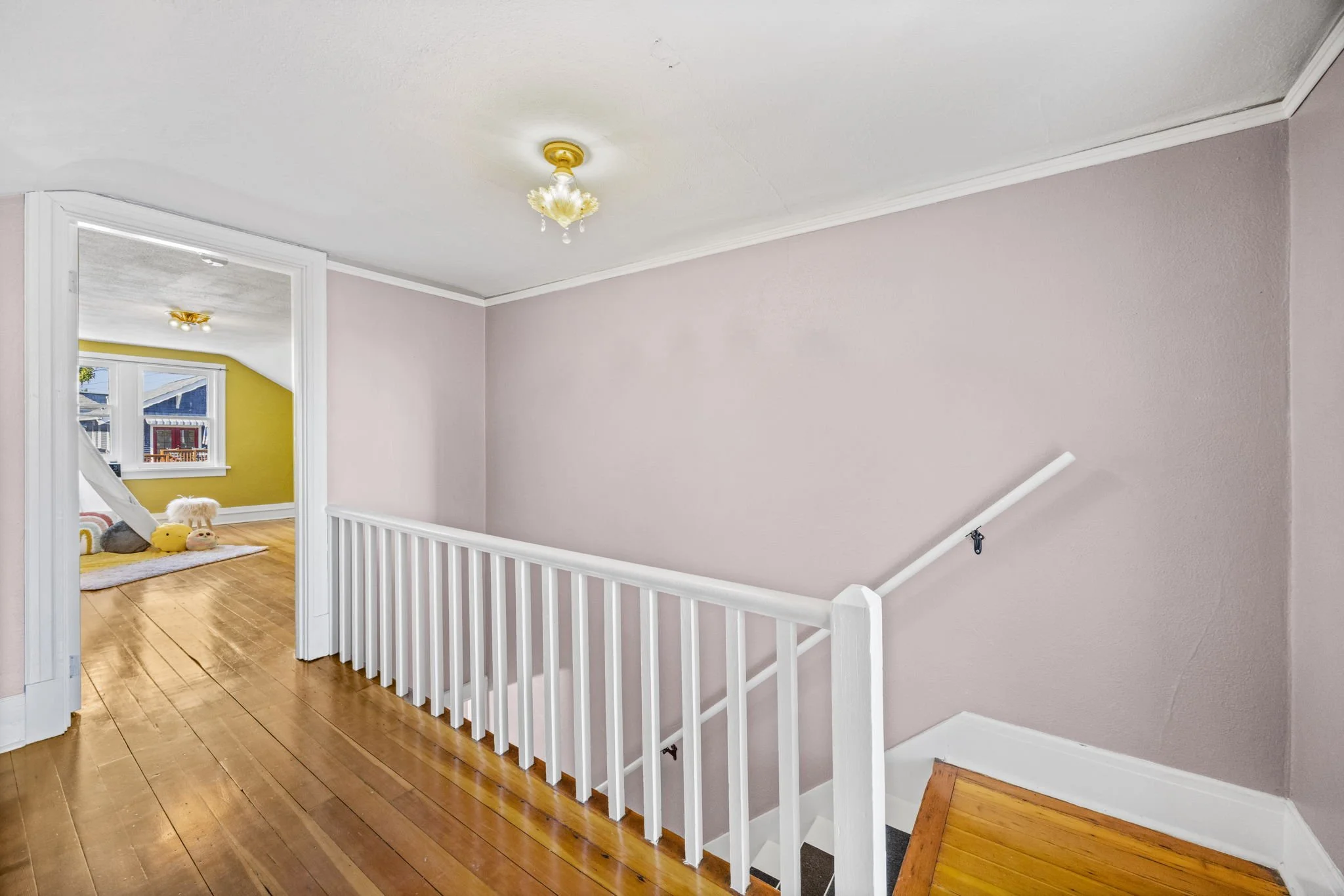 27-web-or-mls-1216-burwell-st.jpg