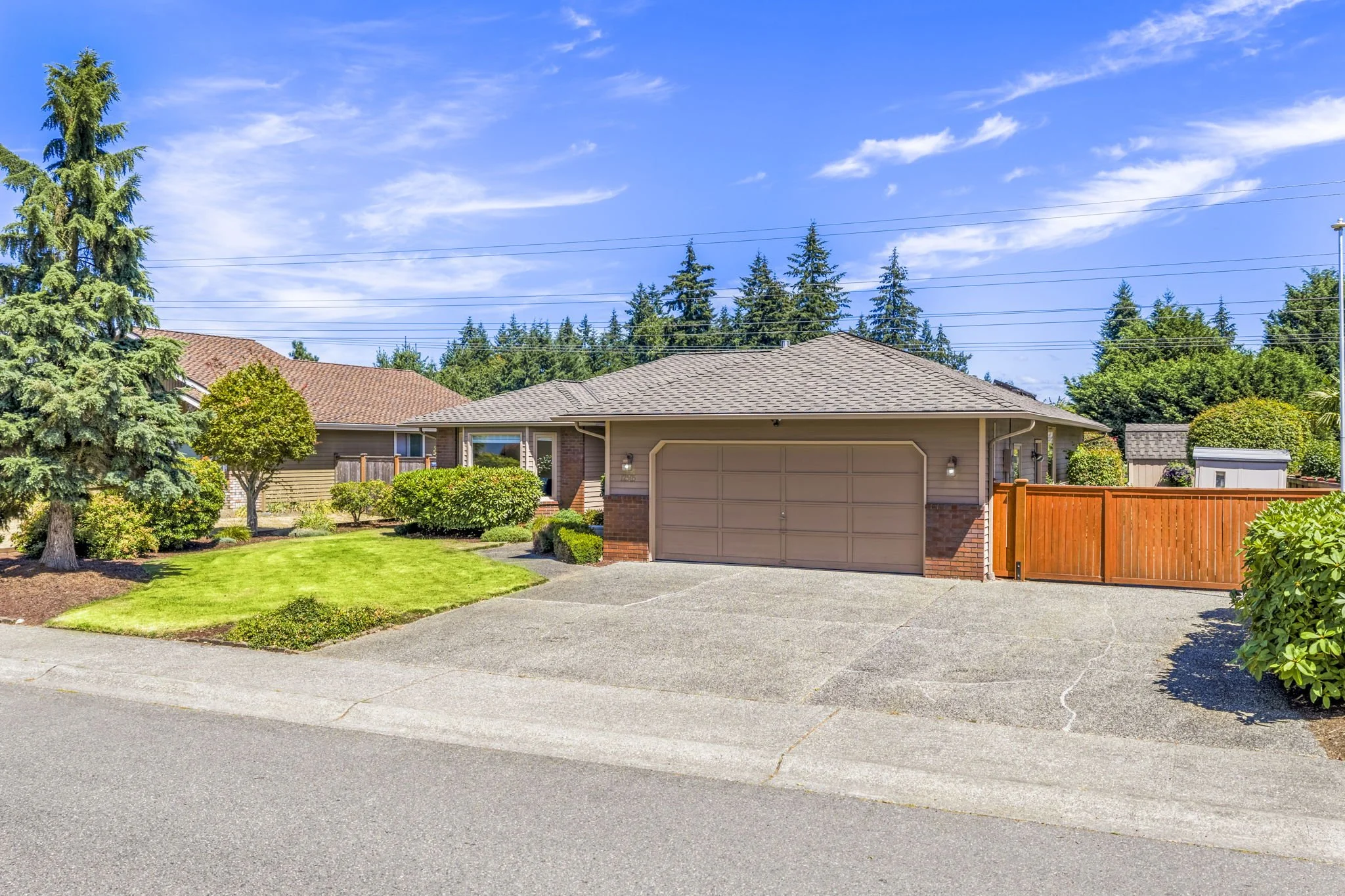 2-web-or-mls-12505-45th-ave-se.jpg