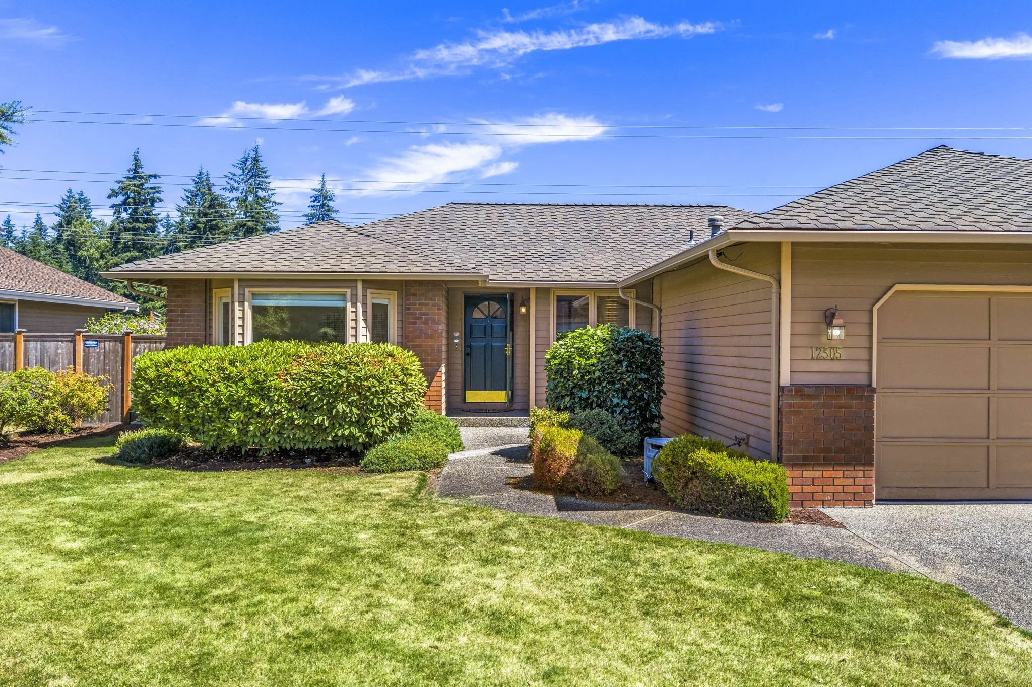 3-web-or-mls-12505-45th-ave-se.jpg