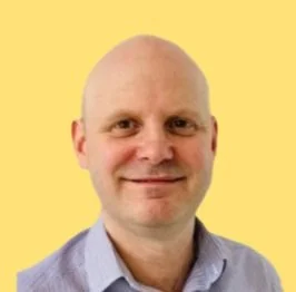 Dean Maskell Cream Background.jpg