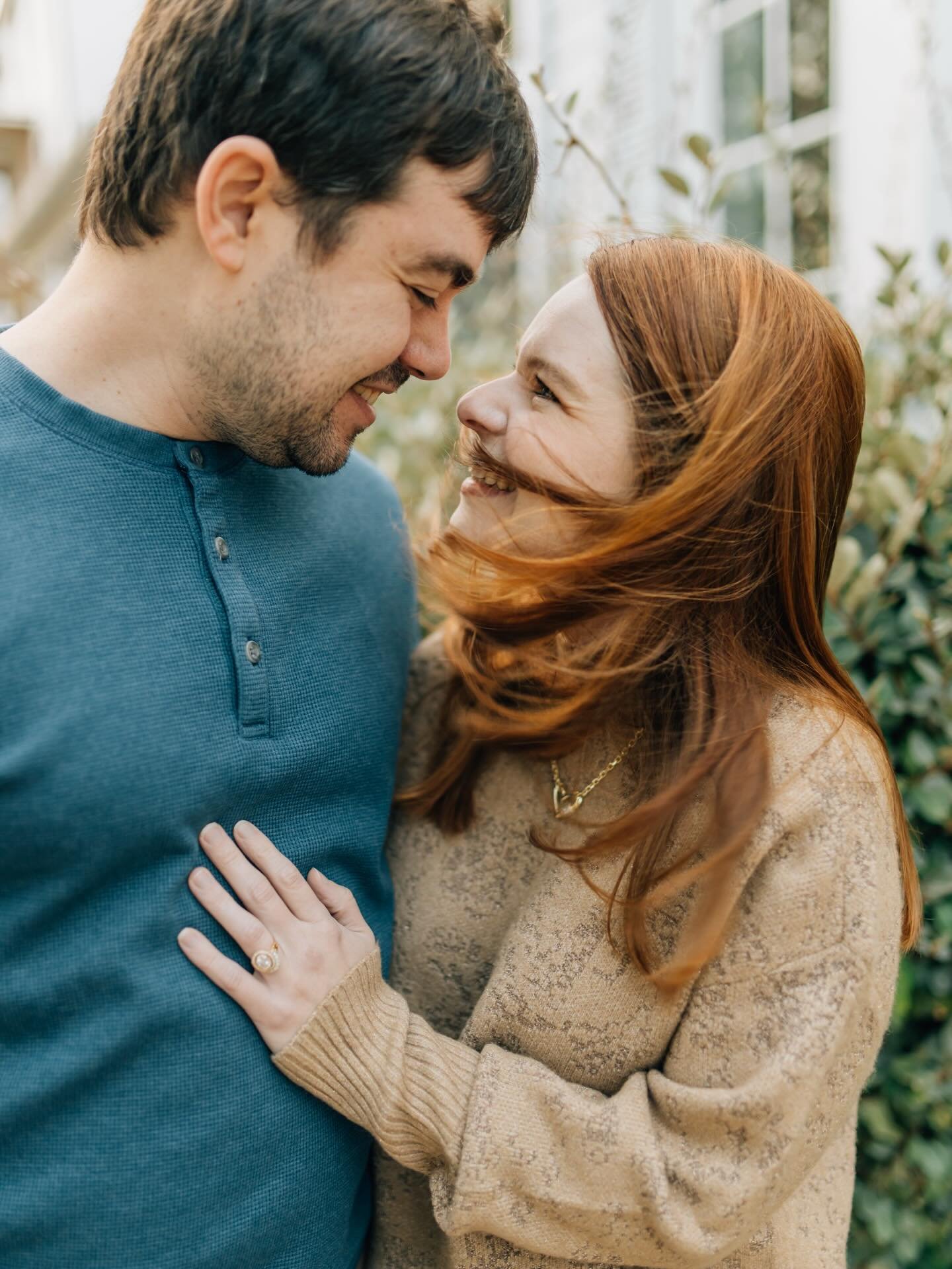 I love getting to carve out time at an extended family session for smaller group shots like couples or mom and daughter photos. When you book an extended family session, I dedicate time for full family shot, plus a variety of all the other combinatio