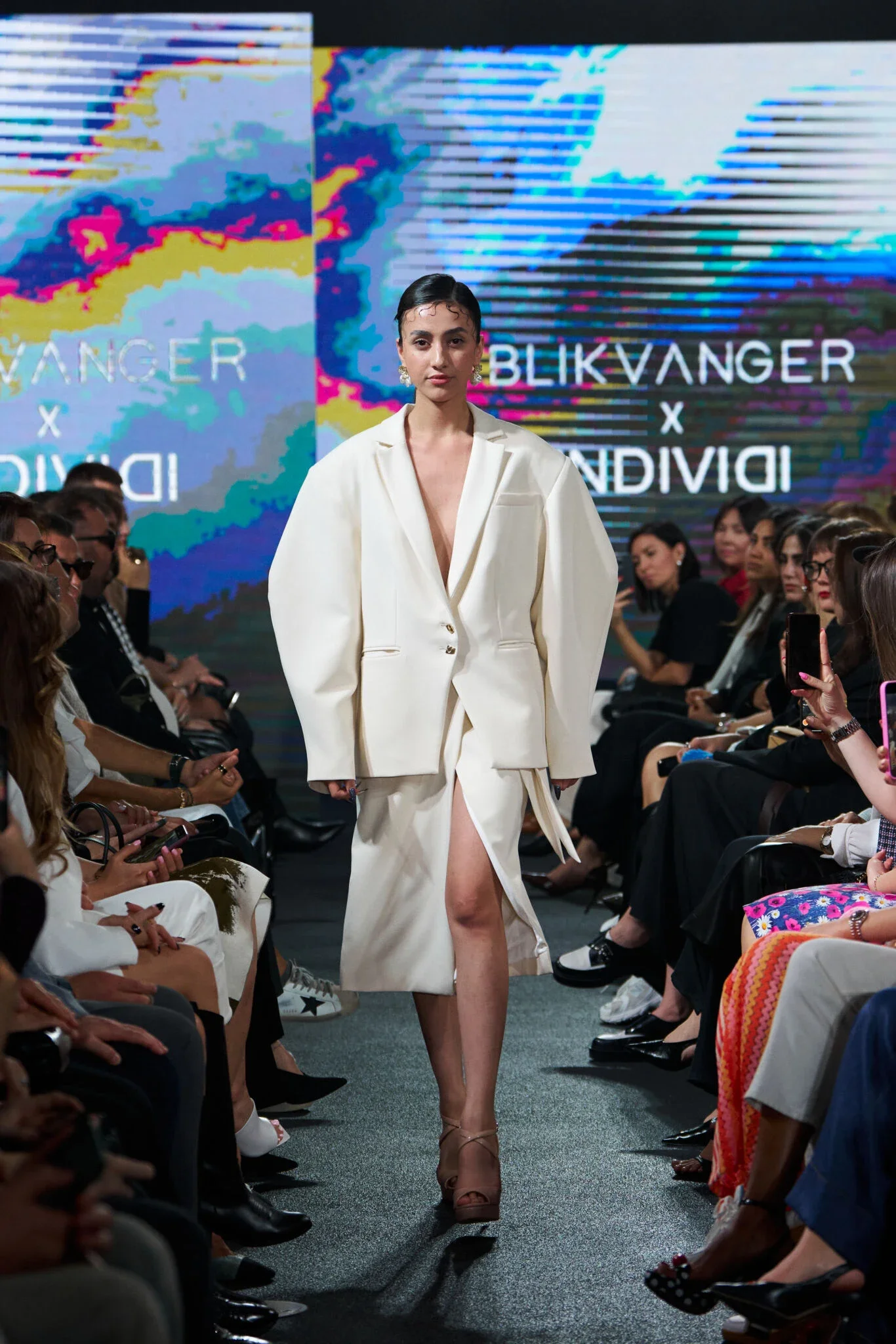 Fashion season with a Bang or Extravaganza? Azerbaijan Fashion Culture.