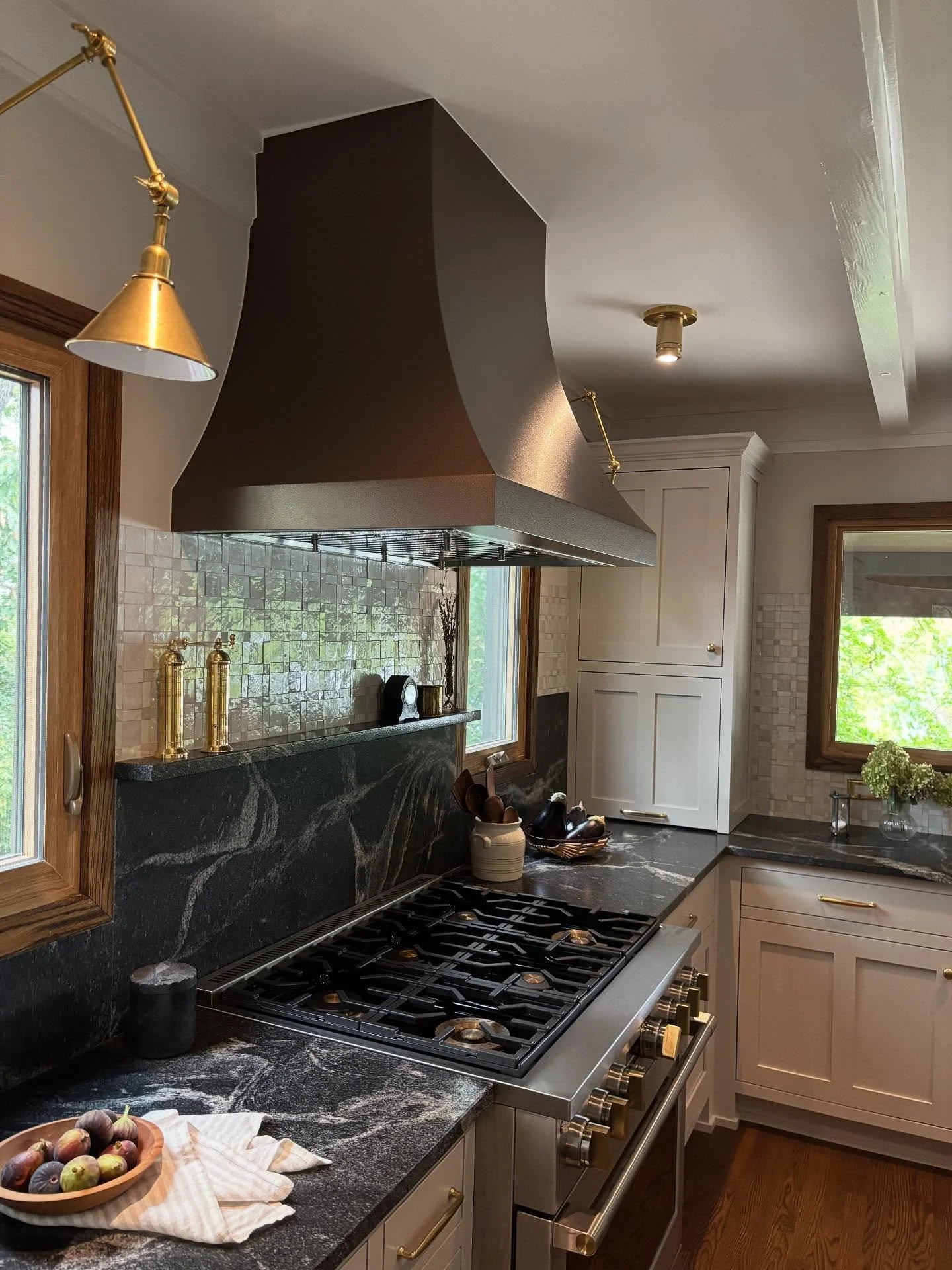✨Teamwork makes the dream work. ✨

We helped our clients reimagine the heart of their home: we flipped the kitchen and dining room. Functionally, this gave the homeowner&rsquo;s river views and more daylight in the kitchen. It also placed the kitchen