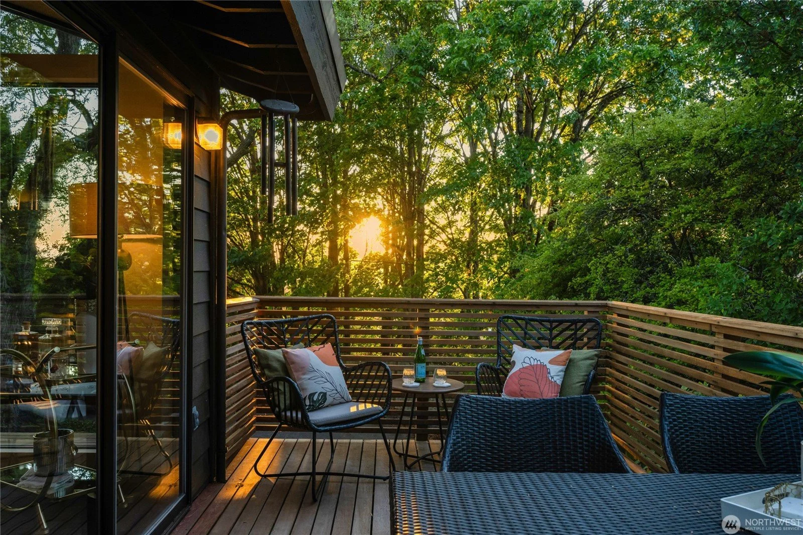 FEATURED LISTING: 2604 12th Ave W, Seattle, WA 98119
Sold Price: $1,425,000.00 | 
3 Bedrooms, 2.25 Baths with 2,130 sq. ft. Represented Buyers 