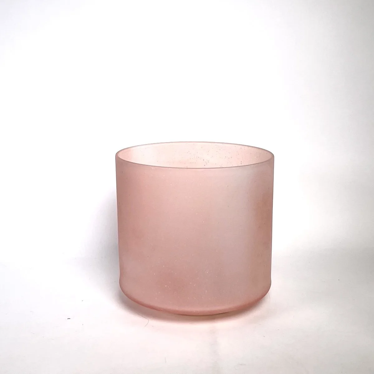 F +10, 7" Pink Himalayan Salt Crystal TonesĀ® Alchemy Bowl