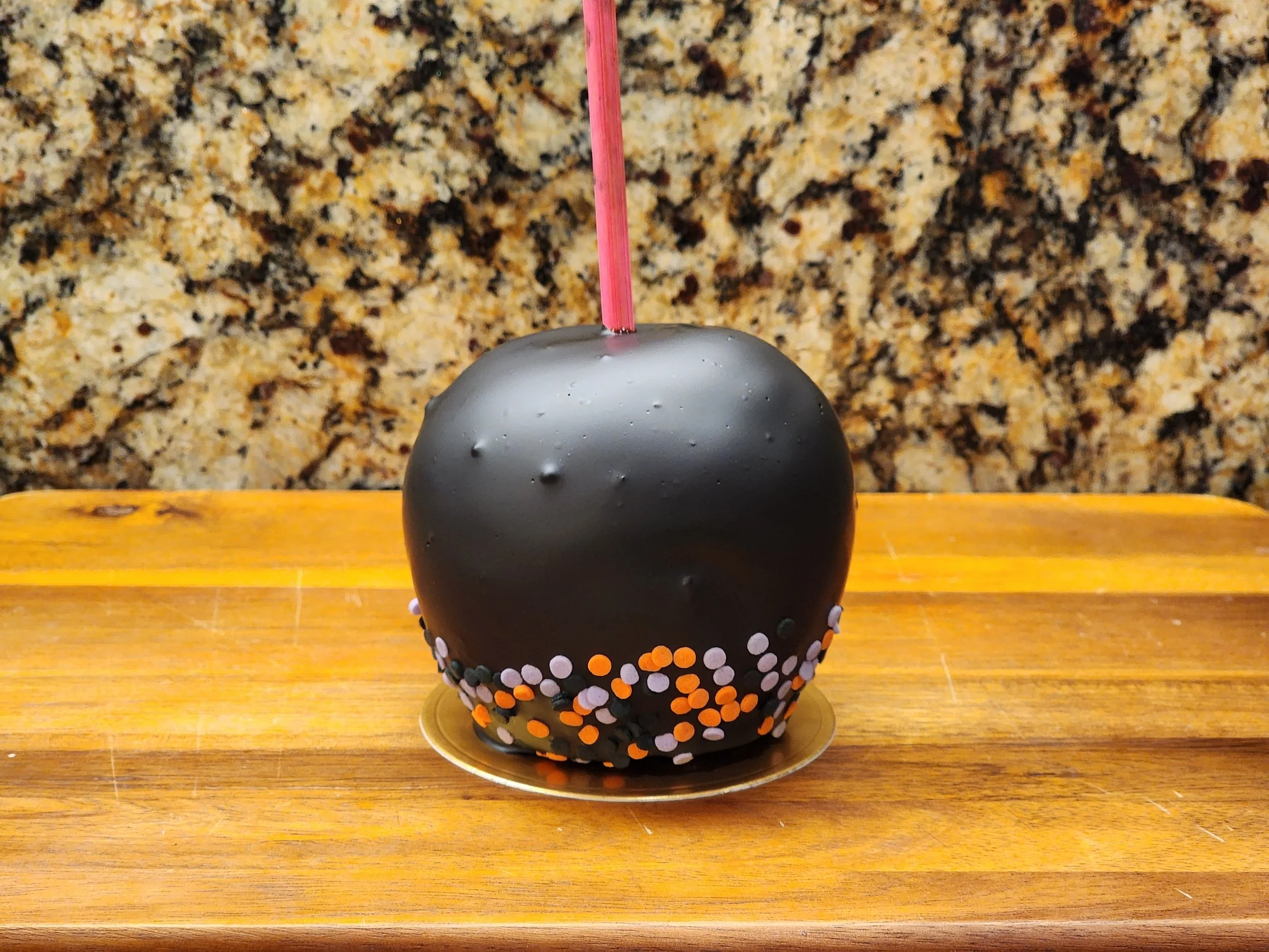 Halloween Capple (Caramel Apple)