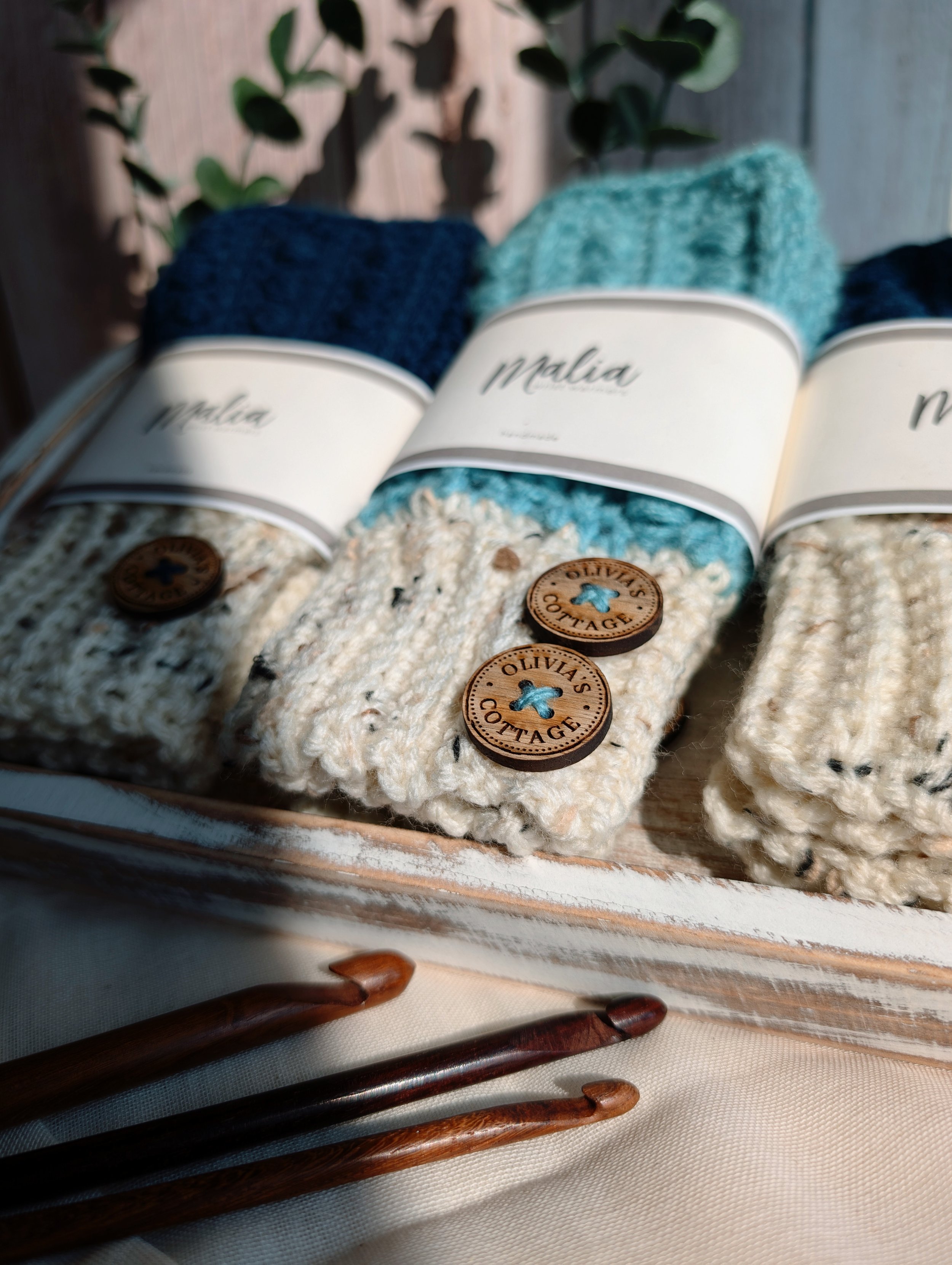 crocheted fingerless gloves
