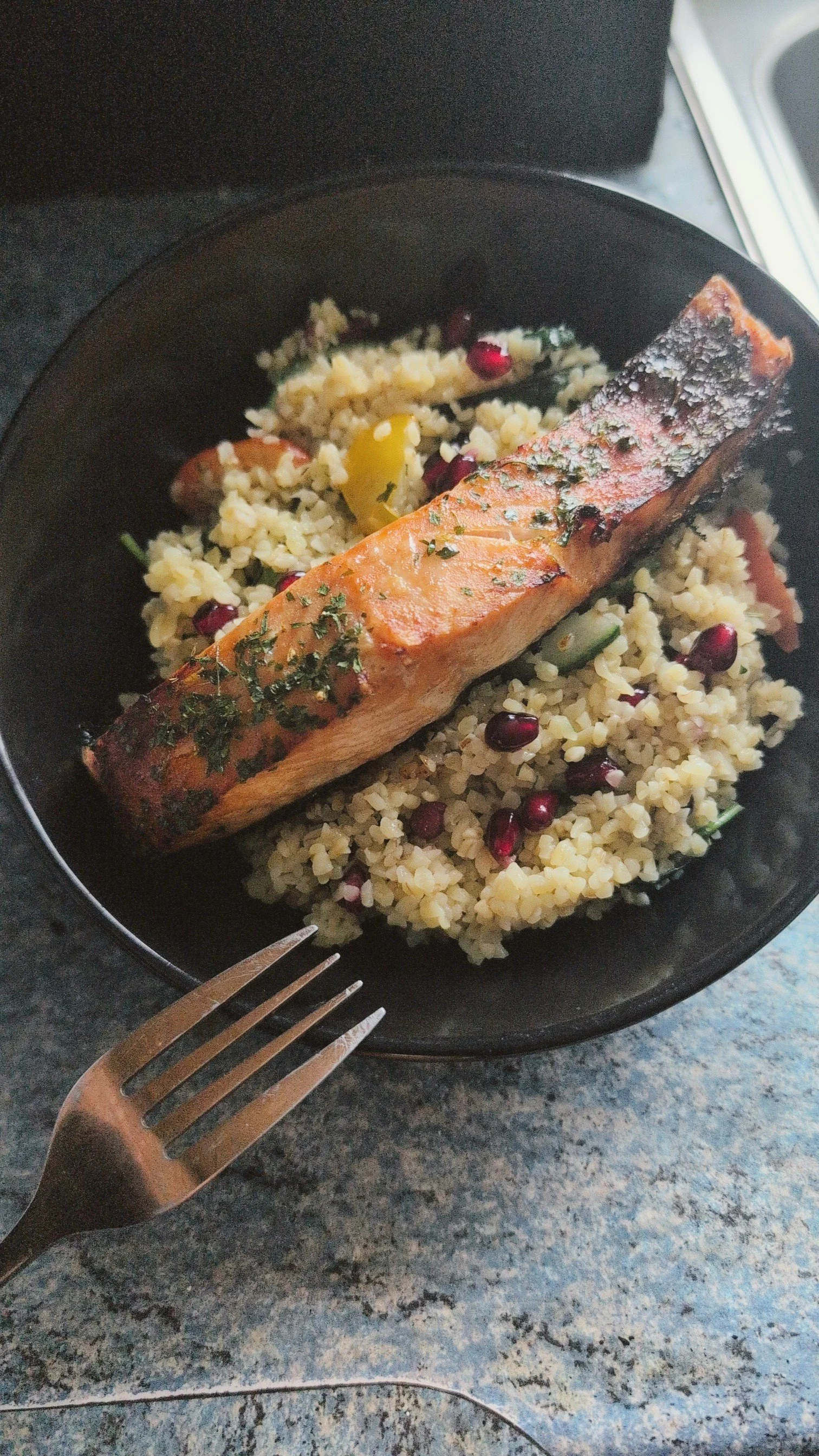 Bulgur Salad With Salmon 