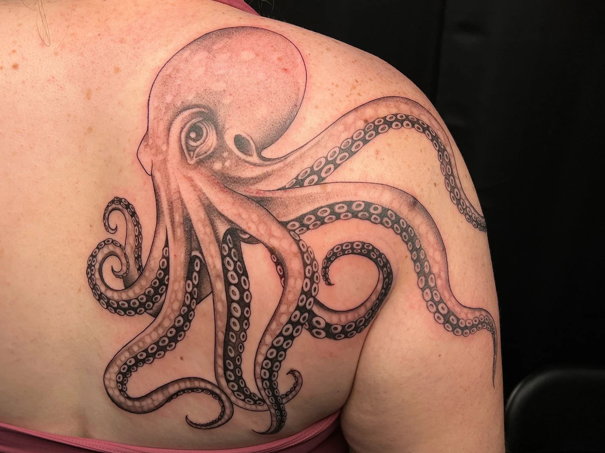 elizagreed-san-diego-black-grey-fineline-octopus-tattoo.jpg