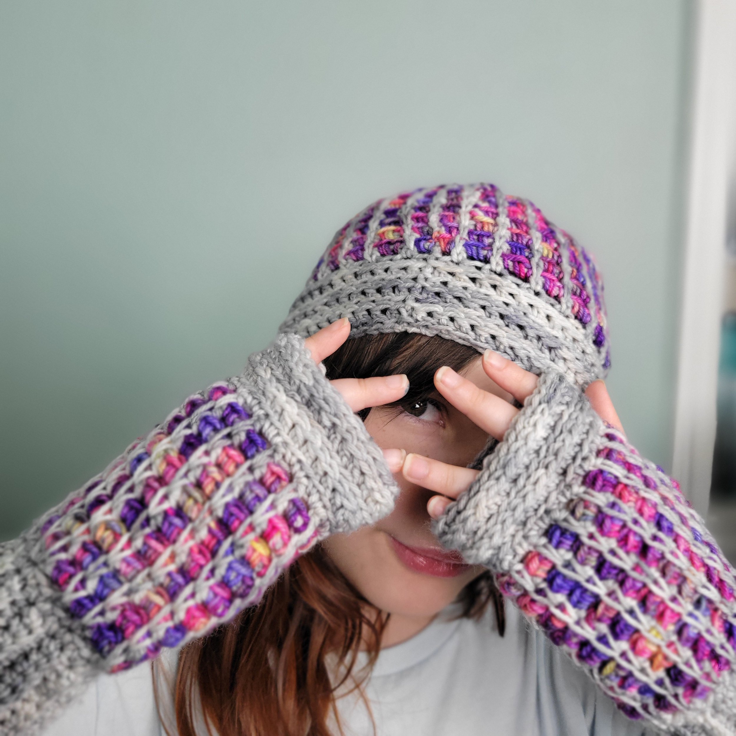 Magic Window Fingerless Mitts