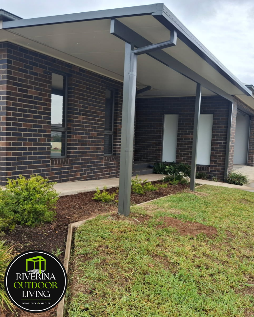 simple skillion flat Versiclad ceiling insulated roof sheet patio Riverina outdoor living wagga wagga narrandera