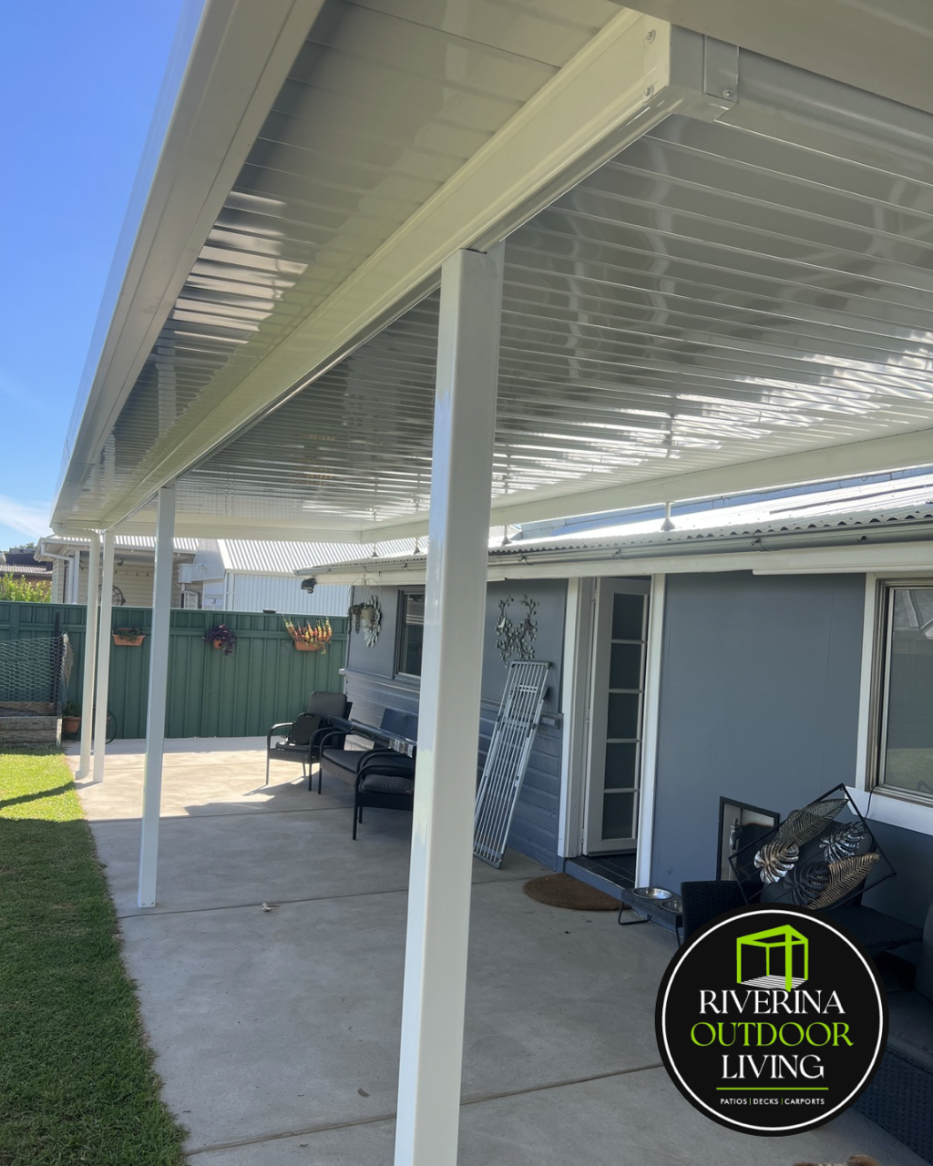 riverinaoutdoorliving riverinaoutdoorblinds wagga wagga lysaght flatdek patio awning pergola raised extenda brackets