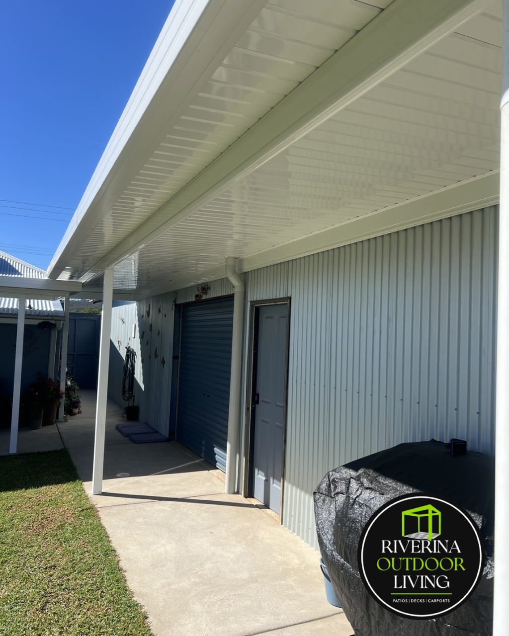 riverinaoutdoorliving riverinaoutdoorblinds wagga wagga lysaght flatdek patio awning pergola