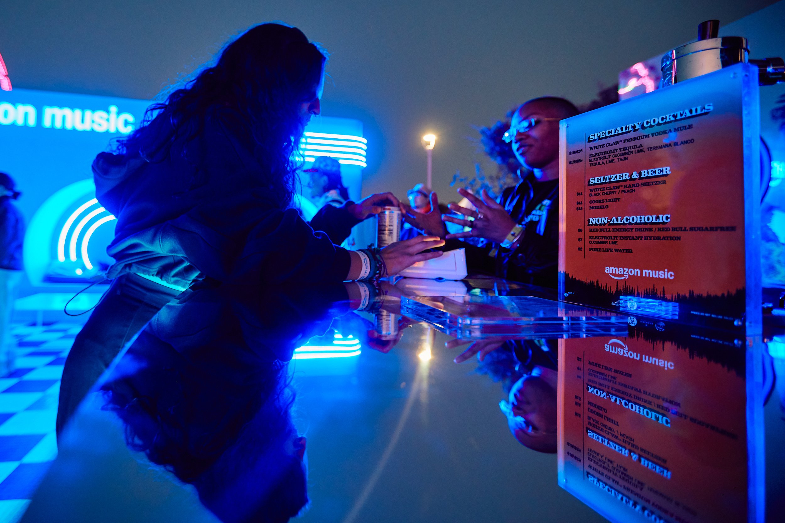 Amazon Flog Gnaw S 1.jpg