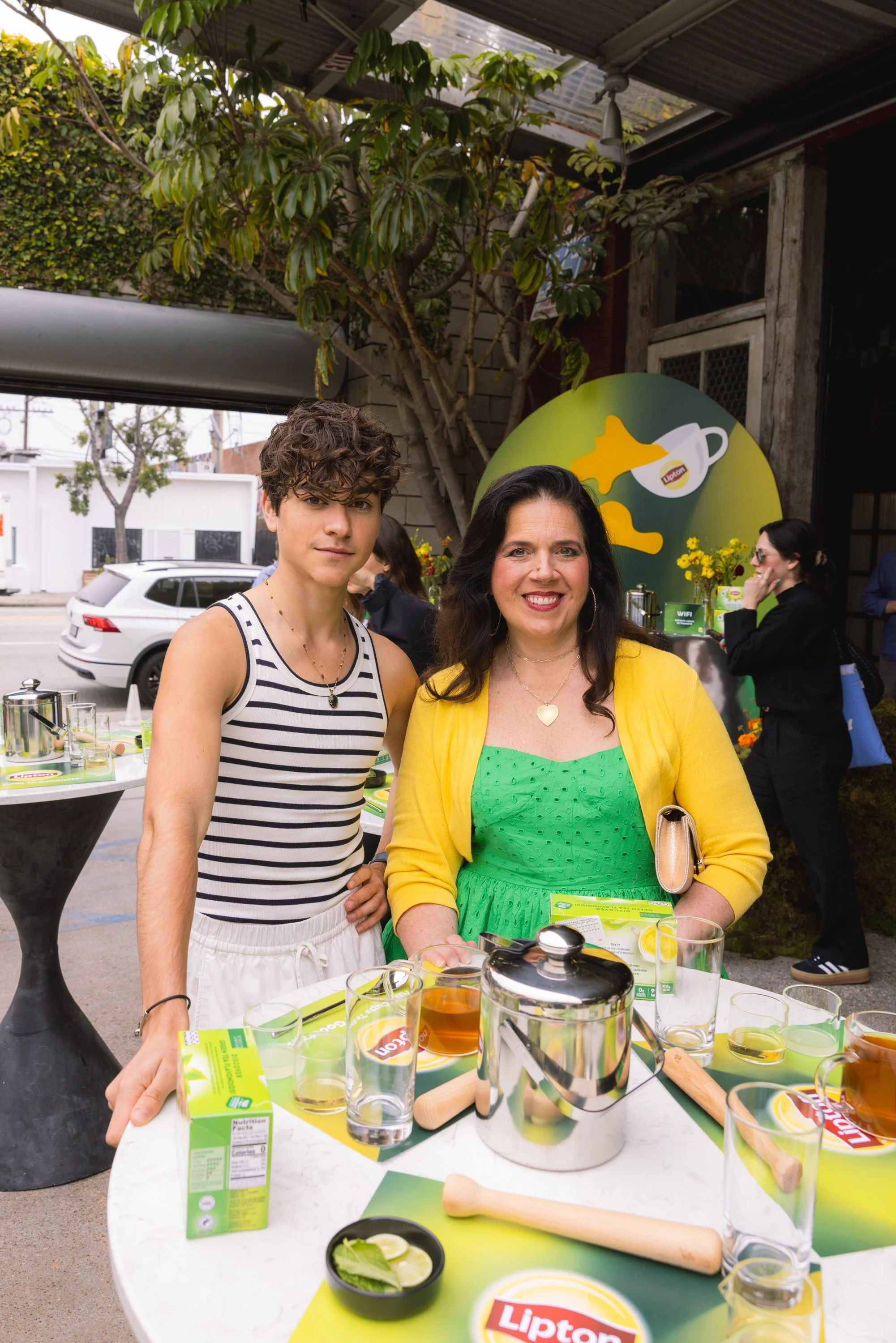 HAPPYMONDAY_LIPTON-8298.jpg