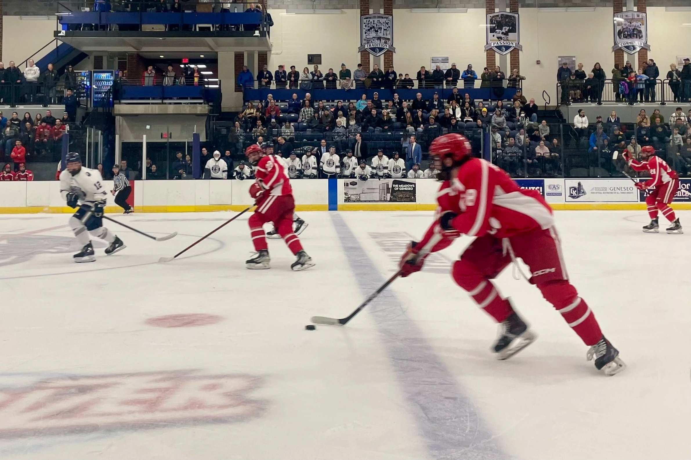 Dragons outduel Knights in playoffs