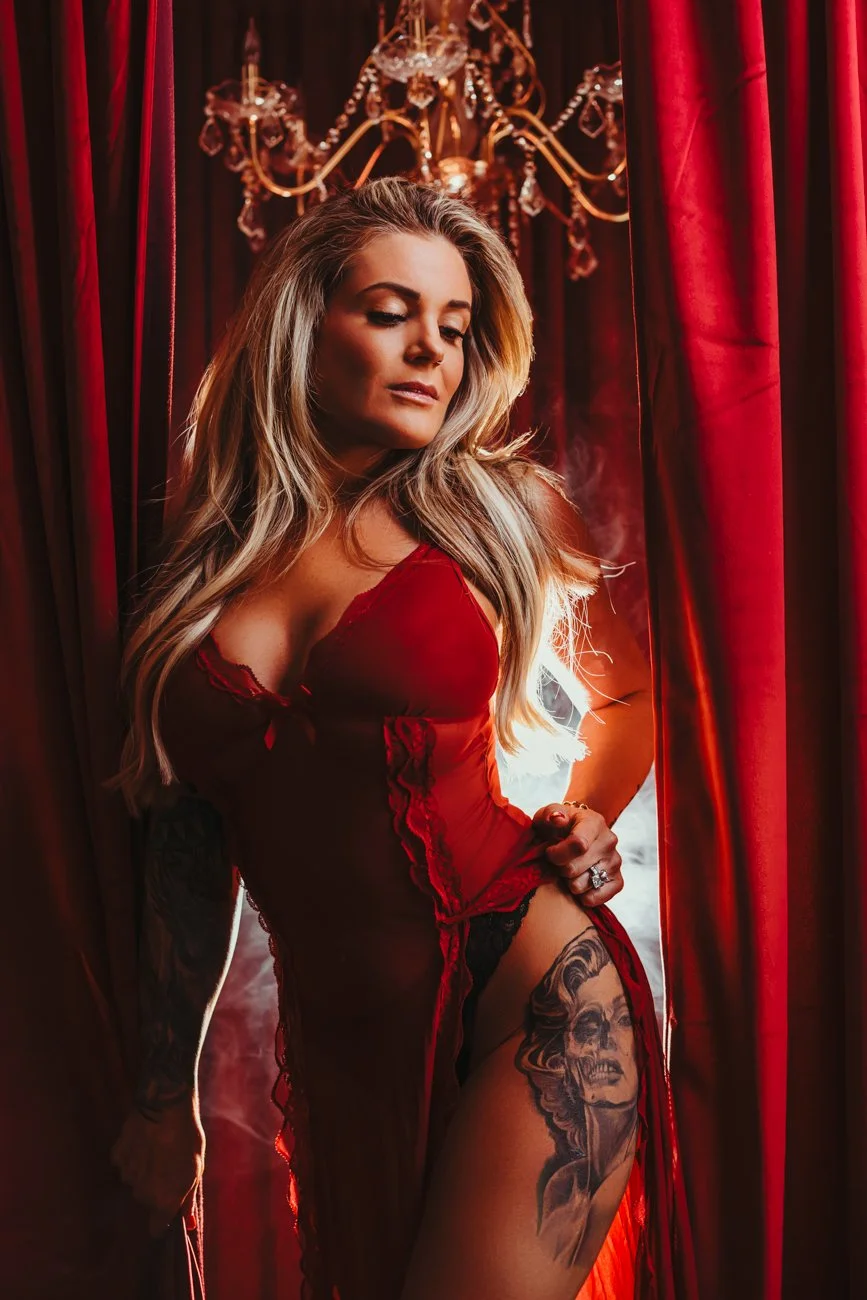 Utah Boudoir Photographer Valentines Day-.jpg