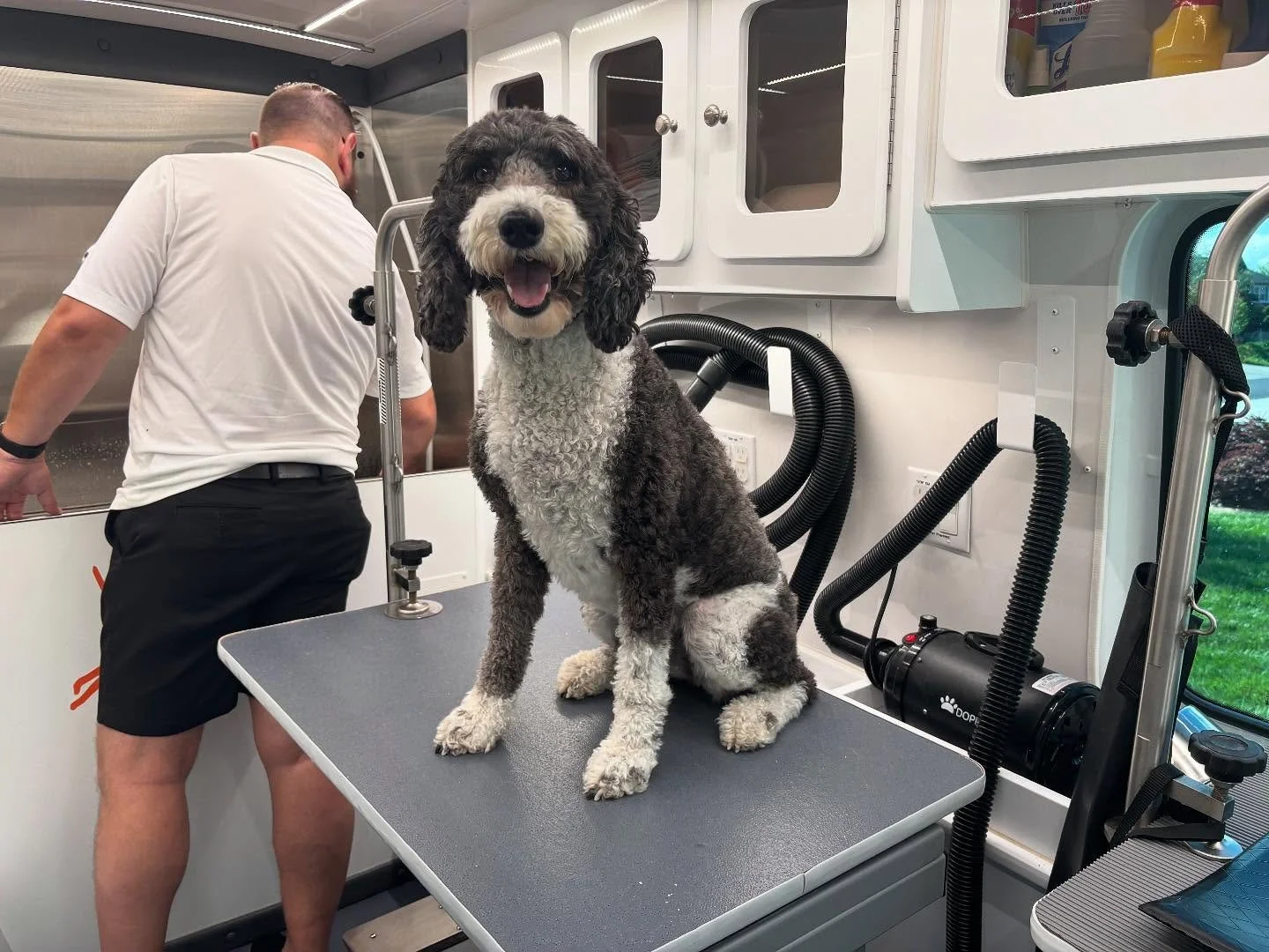 Kali is looking fresh with her summer cut!