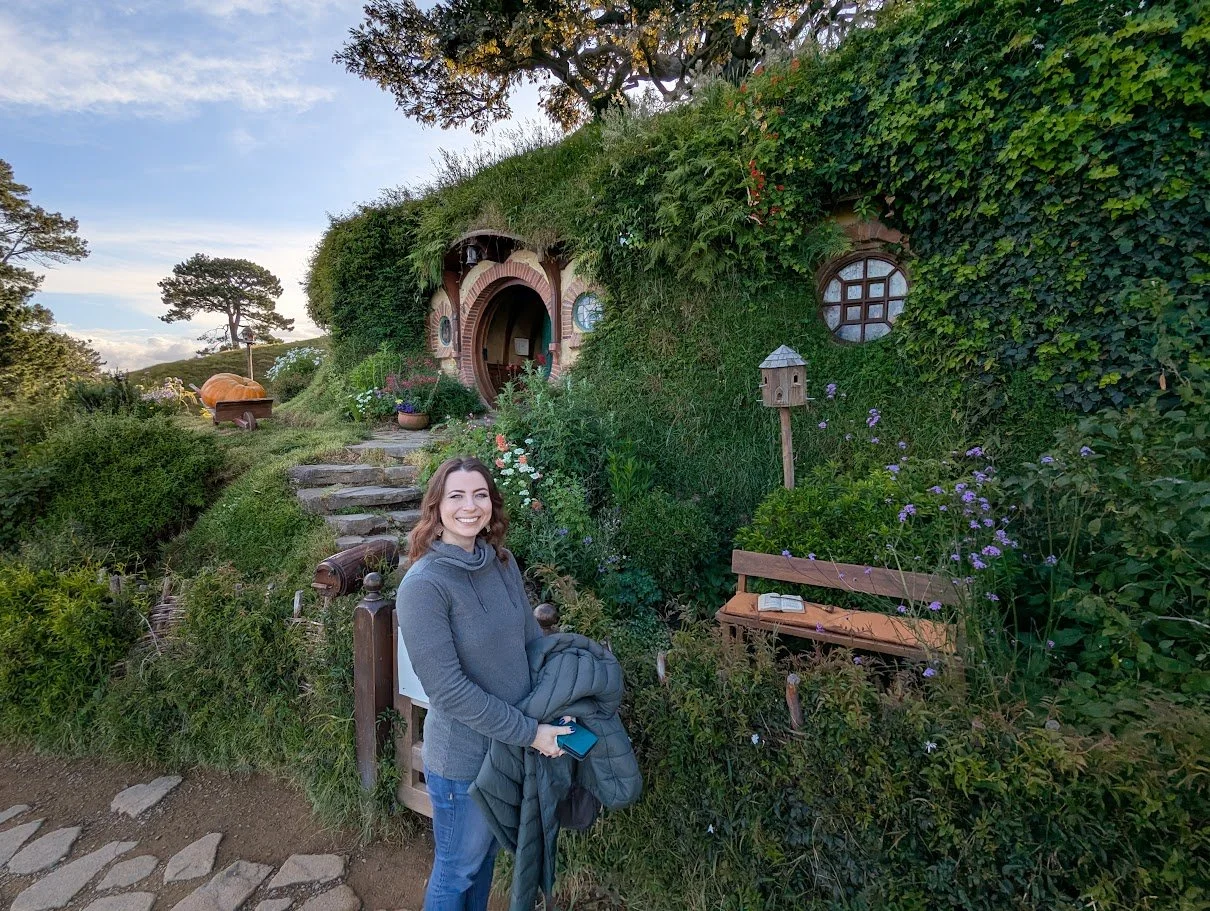 Guided tour of Hobbiton Movie Set hobbit holes from Auckland