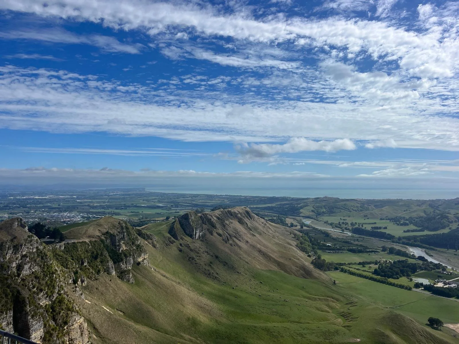 Hawkes Bay Wine Tour Te Mata Peak
