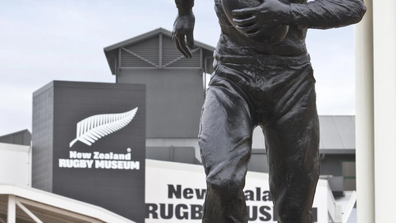C&eacute;l&eacute;bration de l'histoire des All Blacks au NZ Rugby Museum, Palmerston North. Circuits sportifs priv&eacute;s.