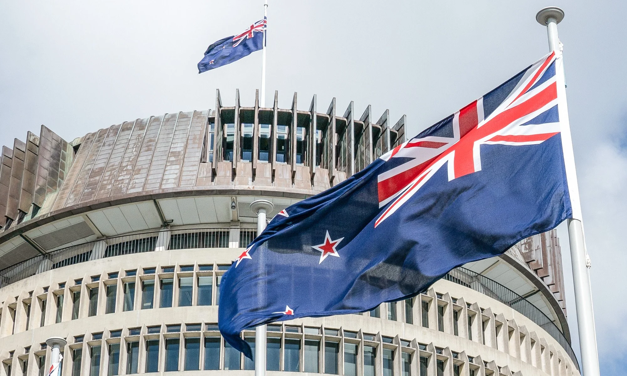nz-parliament-buildings-tour-great-north-tours.jpg La Ruche et les b&acirc;timents du Parlement &agrave; Wellington. Visites politiques et patrimoniales avec Great North Tours.