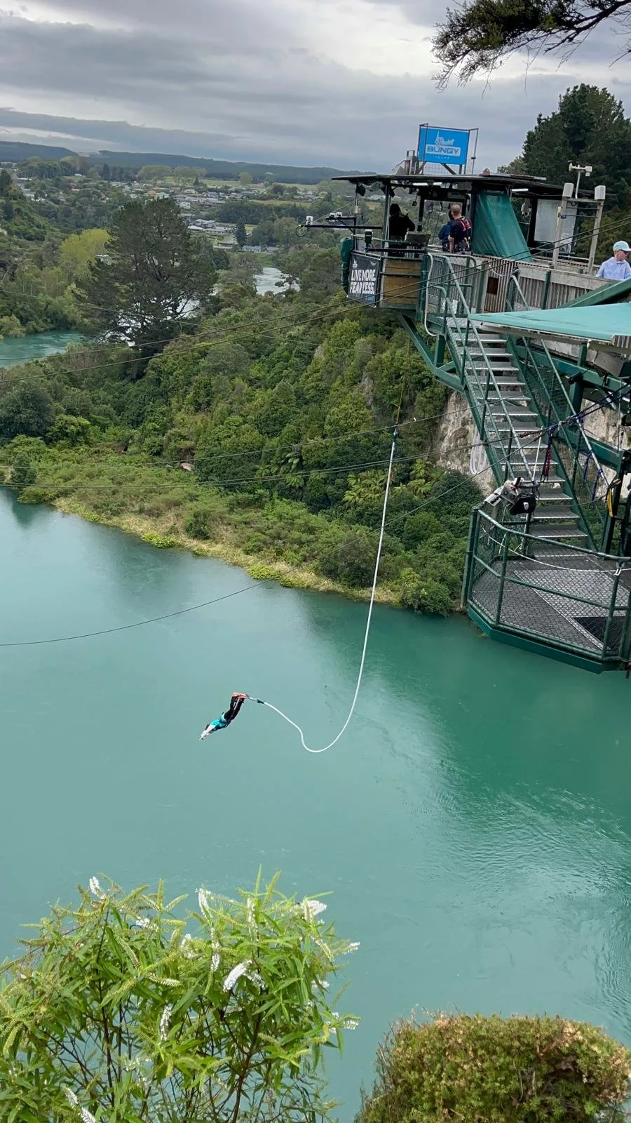 Bungy Jumping Waikato River Taupo - Great North Tours