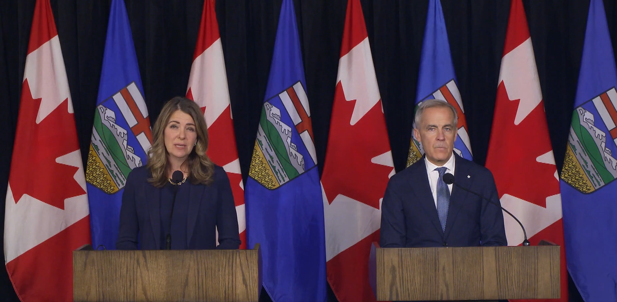 Feds, Alberta announce cooperative deal to open way for a possible new pipeline