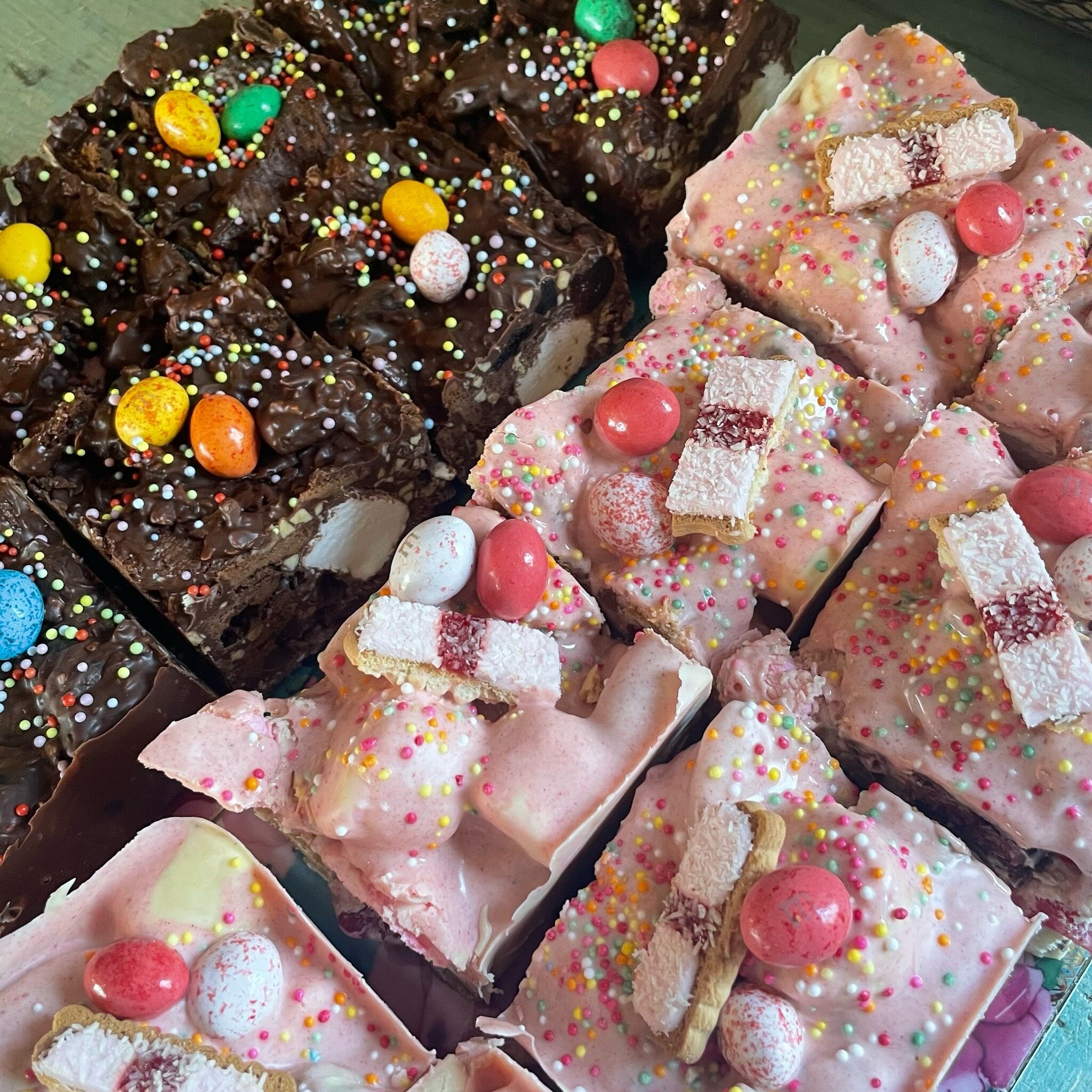 Easter rocky road today 😍😍😍 #happyeaster #floraontenth