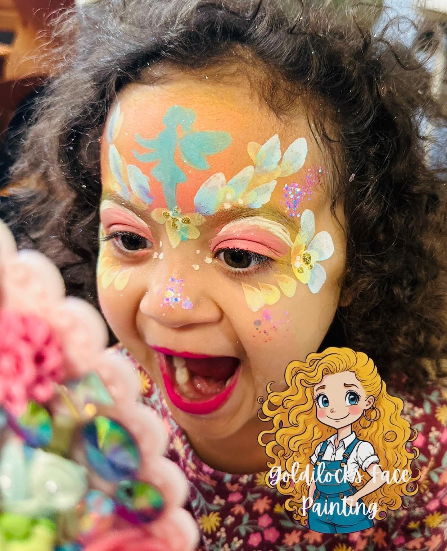 I had a lot of fun painting this fellow face painter&rsquo;s daughter today! 🧚 Thank goodness she liked it! #fairyfacepaint #fairyfacepainting #goldilocksfacepaints #magiccityfacepainters #birminghamfacepainter