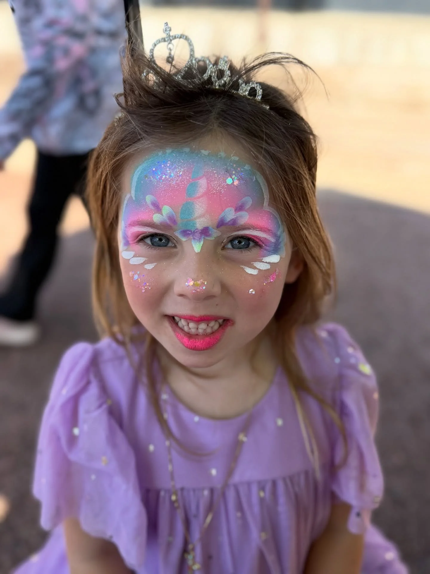 What a special day today! I got to paint a unicorn 🦄 (among other things) and tried out my new Meta glasses! #unicornfacepaint