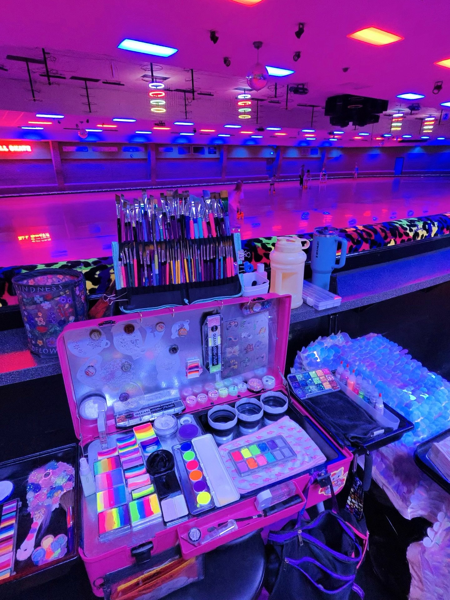 Time to GLOW! #uvfacepaint