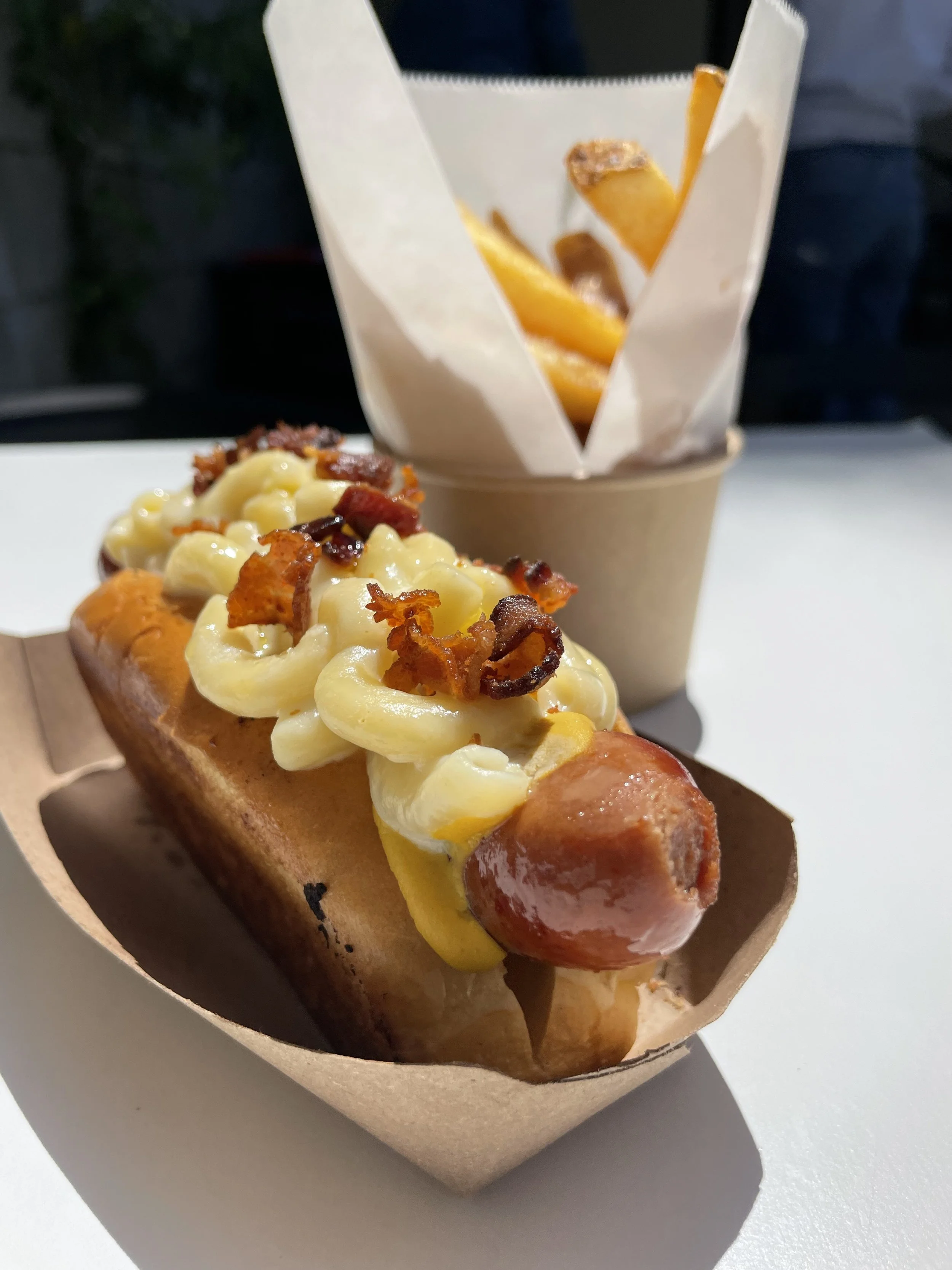 Mac n Cheese Dog .jpeg